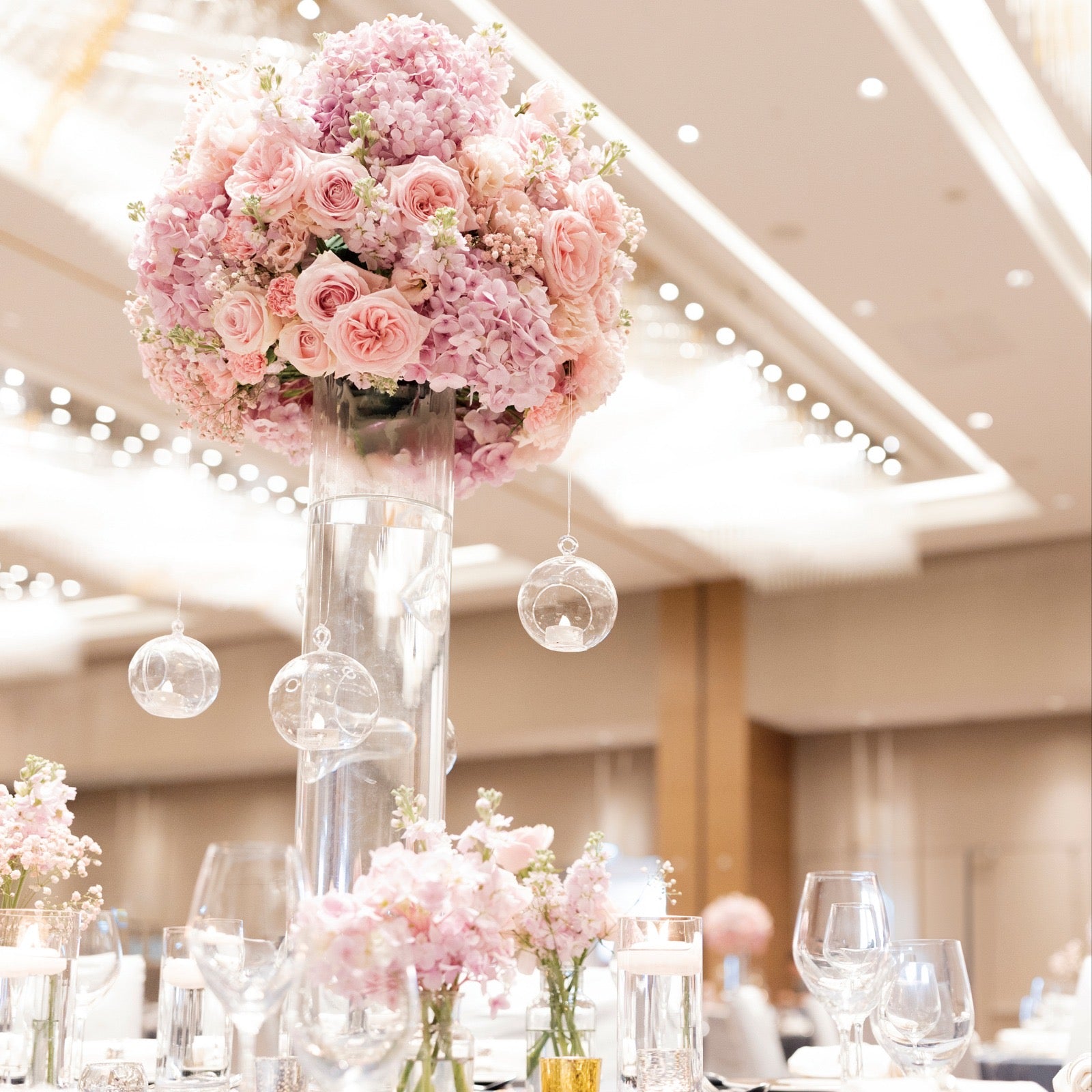 中式婚宴，酒店自助餐婚宴，中式婚宴套餐，自助餐婚宴套餐，自助餐婚宴套餐價錢，中式婚宴套餐價錢，中式婚宴推薦，中式婚宴推介，中式婚宴價錢，中式婚宴場地推薦，中式婚宴場地推介，中式婚宴場地價錢，酒店自助餐婚宴推薦，酒店自助餐婚宴推介，酒店自助餐婚宴價錢，證婚場地，證婚場地推介，證婚場地推薦，輕婚宴場地，輕婚宴場地推介，輕婚宴場地推薦，擺酒場地套餐，擺酒場地，擺酒場地推介，擺酒場地推薦，擺酒場地價錢