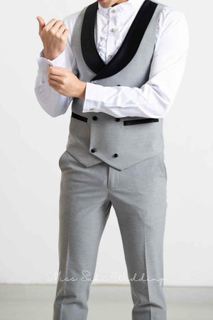 香港禮服，香港禮服店，香港禮服租借，香港西裝店，香港西裝男，香港西裝推薦，香港西裝外套，男西裝外套，男西裝全套，婚禮新郎西裝，新郎西裝推薦，新郎西裝租借，新郎西裝穿搭，新郎西裝穿搭，新郎西裝價格，新郎西裝幾套，結婚禮服男，男結婚禮服，結婚衣服，結婚衣著