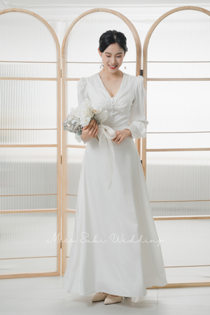 婚禮新娘婚紗，香港婚紗店，婚紗租借，香港婚紗租借，香港婚紗店推薦，新娘婚紗租借，新娘婚紗租借價錢，輕婚紗推薦，輕婚紗價錢，拖尾婚紗，魚尾婚紗，婚紗店推薦，觀塘婚紗店，婚紗禮服租借價錢，媽媽衫，奶奶衫，婚禮服裝，婚紗店推介，新娘晚裝價錢，A line晚裝，晚裝推薦，宴會晚裝推介，新娘婚紗，婚紗攝影，平腳婚紗，婚紗頭紗，婚紗店香港，婚紗租借推薦，婚紗租借推介，婚紗租借費用，婚紗租借推薦香港，組婚紗幾錢，組婚紗香港