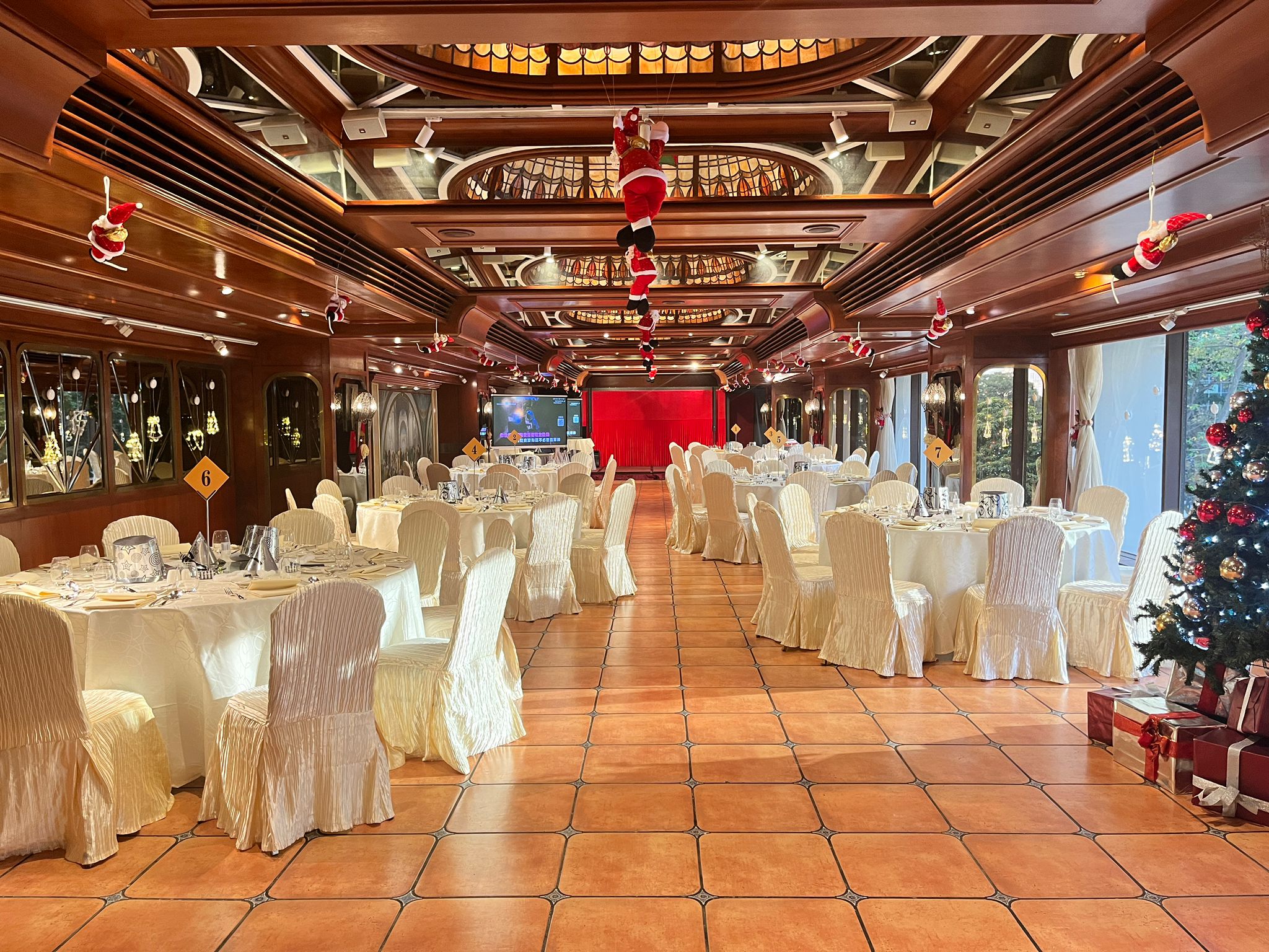 中式婚宴，酒店自助餐婚宴，中式婚宴套餐，自助餐婚宴套餐，自助餐婚宴套餐價錢，中式婚宴套餐價錢，中式婚宴推薦，中式婚宴推介，中式婚宴價錢，中式婚宴場地推薦，中式婚宴場地推介，中式婚宴場地價錢，酒店自助餐婚宴推薦，酒店自助餐婚宴推介，酒店自助餐婚宴價錢，證婚場地，證婚場地推介，證婚場地推薦，輕婚宴場地，輕婚宴場地推介，輕婚宴場地推薦，擺酒場地套餐，海景證婚場地，擺酒場地，擺酒場地推介，擺酒場地推薦，擺酒場地價錢