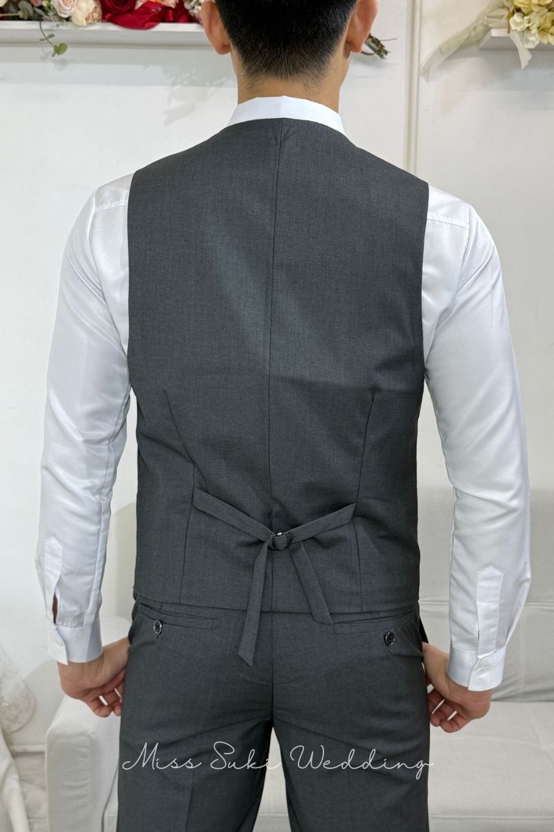 香港禮服，香港禮服店，香港禮服租借，香港西裝店，香港西裝男，香港西裝推薦，香港西裝外套，男西裝外套，男西裝全套，婚禮新郎西裝，新郎西裝推薦，新郎西裝租借，新郎西裝穿搭，新郎西裝穿搭，新郎西裝價格，新郎西裝幾套，結婚禮服男，男結婚禮服，結婚衣服，結婚衣著
