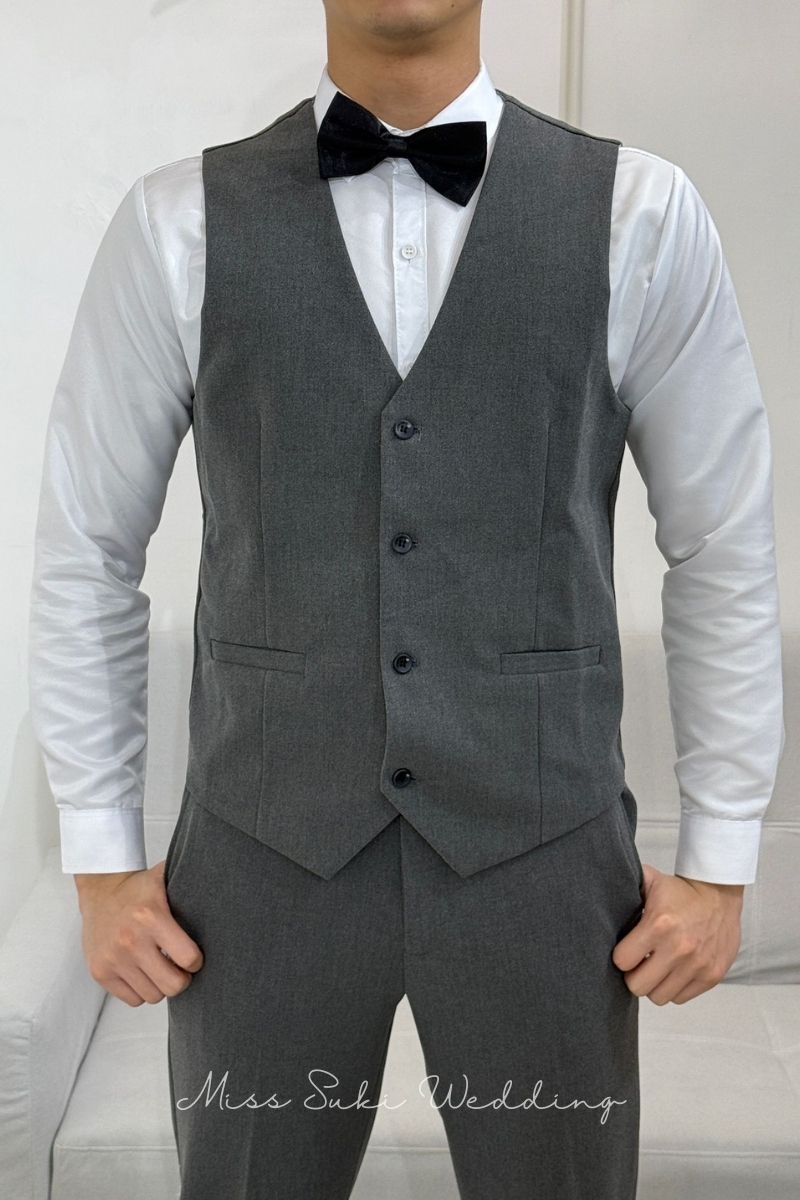 香港禮服，香港禮服店，香港禮服租借，香港西裝店，香港西裝男，香港西裝推薦，香港西裝外套，男西裝外套，男西裝全套，婚禮新郎西裝，新郎西裝推薦，新郎西裝租借，新郎西裝穿搭，新郎西裝穿搭，新郎西裝價格，新郎西裝幾套，結婚禮服男，男結婚禮服，結婚衣服，結婚衣著