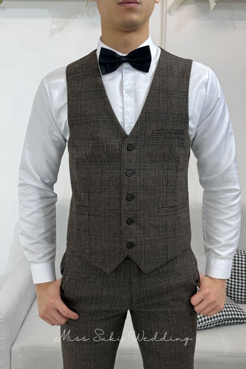 香港禮服，香港禮服店，香港禮服租借，香港西裝店，香港西裝男，香港西裝推薦，香港西裝外套，男西裝外套，男西裝全套，婚禮新郎西裝，新郎西裝推薦，新郎西裝租借，新郎西裝穿搭，新郎西裝穿搭，新郎西裝價格，新郎西裝幾套，結婚禮服男，男結婚禮服，結婚衣服，結婚衣著