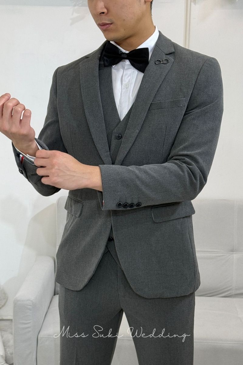 香港禮服，香港禮服店，香港禮服租借，香港西裝店，香港西裝男，香港西裝推薦，香港西裝外套，男西裝外套，男西裝全套，婚禮新郎西裝，新郎西裝推薦，新郎西裝租借，新郎西裝穿搭，新郎西裝穿搭，新郎西裝價格，新郎西裝幾套，結婚禮服男，男結婚禮服，結婚衣服，結婚衣著