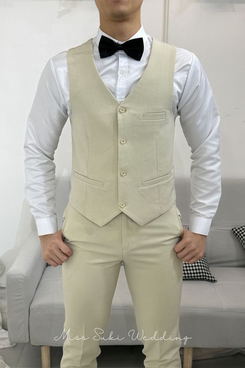 香港禮服，香港禮服店，香港禮服租借，香港西裝店，香港西裝男，香港西裝推薦，香港西裝外套，男西裝外套，男西裝全套，婚禮新郎西裝，新郎西裝推薦，新郎西裝租借，新郎西裝穿搭，新郎西裝穿搭，新郎西裝價格，新郎西裝幾套，結婚禮服男，男結婚禮服，結婚衣服，結婚衣著