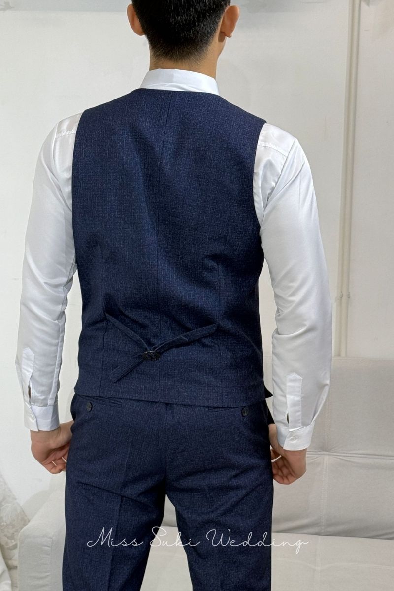 香港禮服，香港禮服店，香港禮服租借，香港西裝店，香港西裝男，香港西裝推薦，香港西裝外套，男西裝外套，男西裝全套，婚禮新郎西裝，新郎西裝推薦，新郎西裝租借，新郎西裝穿搭，新郎西裝穿搭，新郎西裝價格，新郎西裝幾套，結婚禮服男，男結婚禮服，結婚衣服，結婚衣著