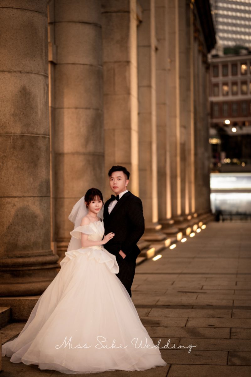 婚禮新娘婚紗，香港婚紗店，婚紗租借，香港婚紗租借，香港婚紗店推薦，新娘婚紗租借，新娘婚紗租借價錢，輕婚紗推薦，輕婚紗價錢，拖尾婚紗，魚尾婚紗，婚紗店推薦，觀塘婚紗店，婚紗禮服租借價錢，媽媽衫，奶奶衫，婚禮服裝，婚紗店推介，新娘晚裝價錢，A line晚裝，晚裝推薦，宴會晚裝推介，新娘婚紗，婚紗攝影，平腳婚紗，婚紗頭紗，婚紗店香港，婚紗租借推薦，婚紗租借推介，婚紗租借費用，婚紗租借推薦香港，組婚紗幾錢，組婚紗香港