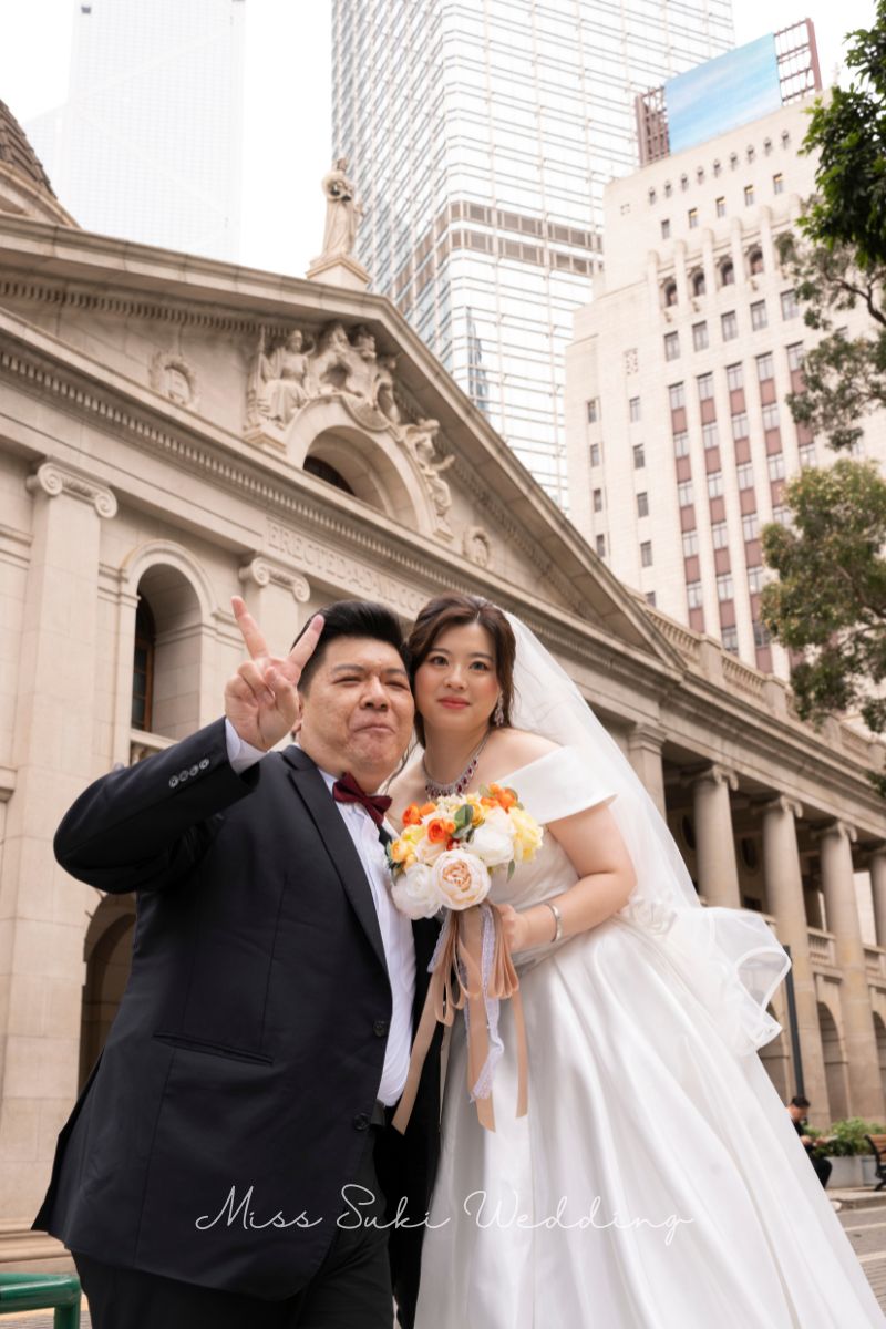 婚禮新娘婚紗，香港婚紗店，婚紗租借，香港婚紗租借，香港婚紗店推薦，新娘婚紗租借，新娘婚紗租借價錢，輕婚紗推薦，輕婚紗價錢，拖尾婚紗，魚尾婚紗，婚紗店推薦，觀塘婚紗店，婚紗禮服租借價錢，媽媽衫，奶奶衫，婚禮服裝，婚紗店推介，新娘晚裝價錢，A line晚裝，晚裝推薦，宴會晚裝推介，新娘婚紗，婚紗攝影，平腳婚紗，婚紗頭紗，婚紗店香港，婚紗租借推薦，婚紗租借推介，婚紗租借費用，婚紗租借推薦香港，組婚紗幾錢，組婚紗香港