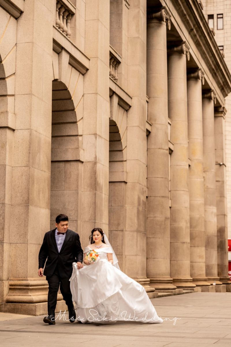 婚禮新娘婚紗，香港婚紗店，婚紗租借，香港婚紗租借，香港婚紗店推薦，新娘婚紗租借，新娘婚紗租借價錢，輕婚紗推薦，輕婚紗價錢，拖尾婚紗，魚尾婚紗，婚紗店推薦，觀塘婚紗店，婚紗禮服租借價錢，媽媽衫，奶奶衫，婚禮服裝，婚紗店推介，新娘晚裝價錢，A line晚裝，晚裝推薦，宴會晚裝推介，新娘婚紗，婚紗攝影，平腳婚紗，婚紗頭紗，婚紗店香港，婚紗租借推薦，婚紗租借推介，婚紗租借費用，婚紗租借推薦香港，組婚紗幾錢，組婚紗香港