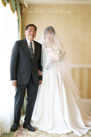 婚禮新娘婚紗，香港婚紗店，婚紗租借，香港婚紗租借，香港婚紗店推薦，新娘婚紗租借，新娘婚紗租借價錢，輕婚紗推薦，輕婚紗價錢，拖尾婚紗，魚尾婚紗，婚紗店推薦，觀塘婚紗店，婚紗禮服租借價錢，媽媽衫，奶奶衫，婚禮服裝，婚紗店推介，新娘晚裝價錢，A line晚裝，晚裝推薦，宴會晚裝推介，新娘婚紗，婚紗攝影，平腳婚紗，婚紗頭紗，婚紗店香港，婚紗租借推薦，婚紗租借推介，婚紗租借費用，婚紗租借推薦香港，組婚紗幾錢，組婚紗香港