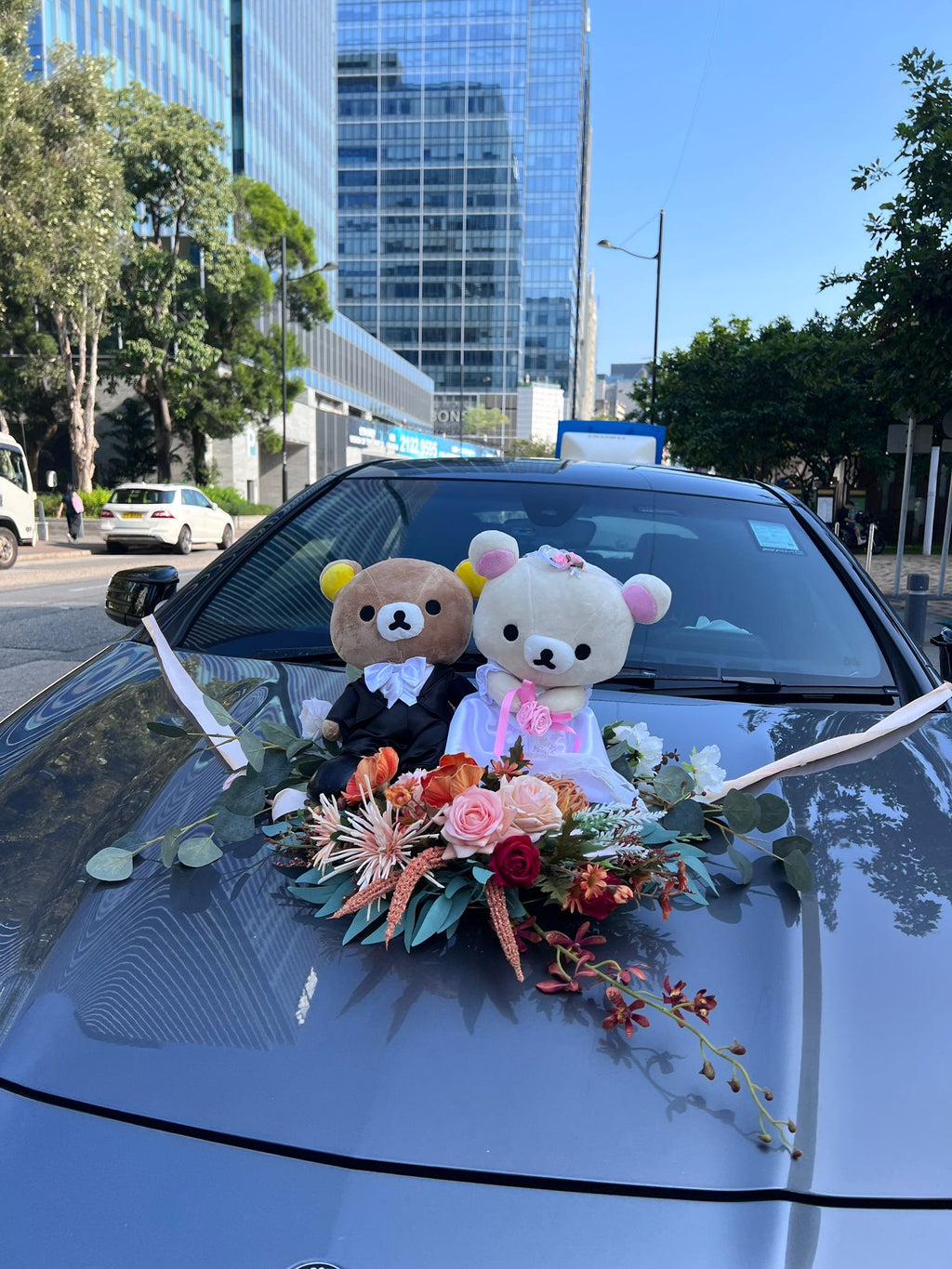 Benz跑車類型格結婚花車，出門花車，結婚花車，結婚花車推介，花車，Wedding car，Benz花車，豪華花車，花車公司推介，婚禮花車，婚禮花車推介，28座小巴，65座旅遊巴，新人花車