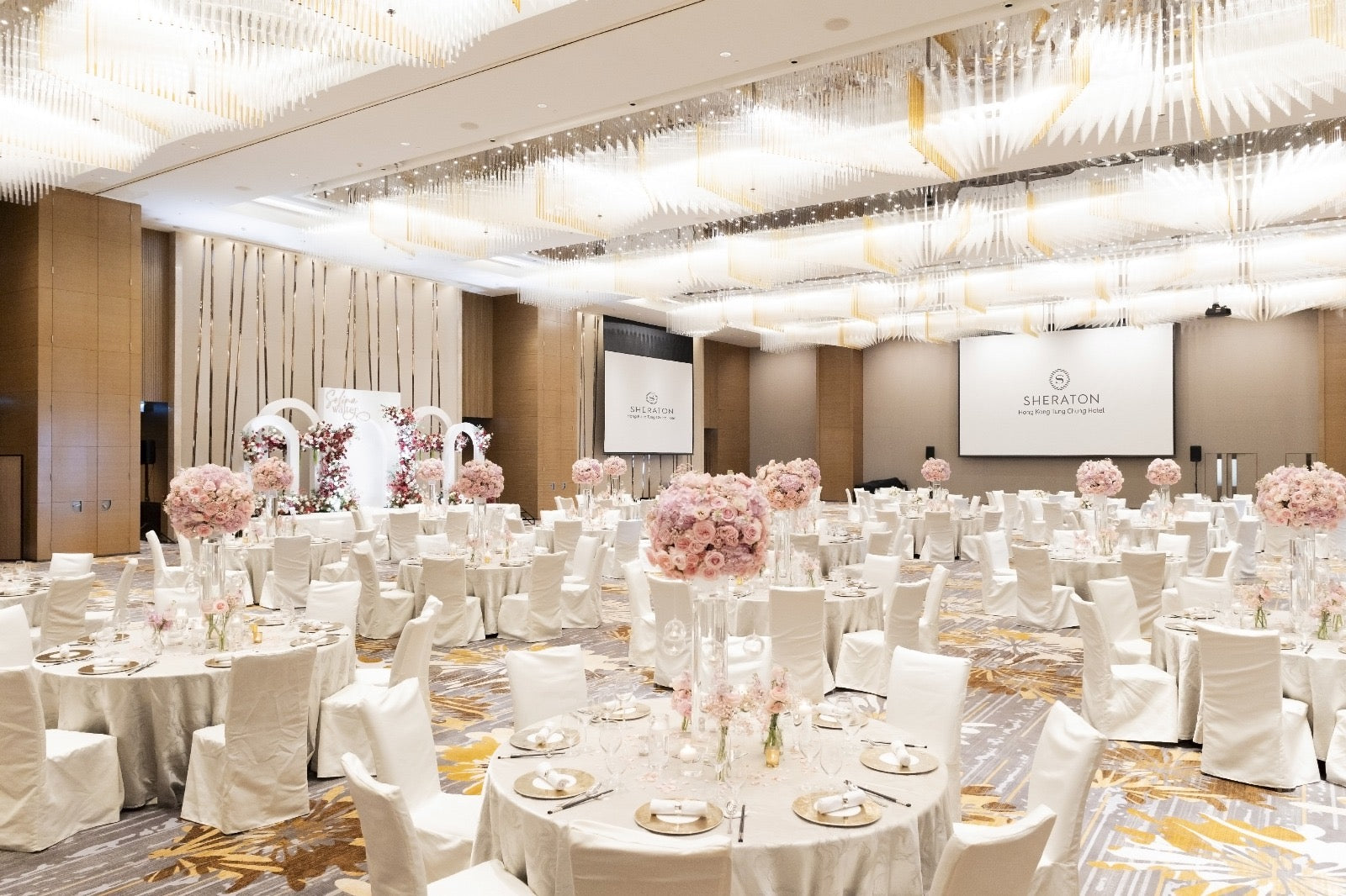 中式婚宴，酒店自助餐婚宴，中式婚宴套餐，自助餐婚宴套餐，自助餐婚宴套餐價錢，中式婚宴套餐價錢，中式婚宴推薦，中式婚宴推介，中式婚宴價錢，中式婚宴場地推薦，中式婚宴場地推介，中式婚宴場地價錢，酒店自助餐婚宴推薦，酒店自助餐婚宴推介，酒店自助餐婚宴價錢，證婚場地，證婚場地推介，證婚場地推薦，輕婚宴場地，輕婚宴場地推介，輕婚宴場地推薦，擺酒場地套餐，擺酒場地，擺酒場地推介，擺酒場地推薦，擺酒場地價錢