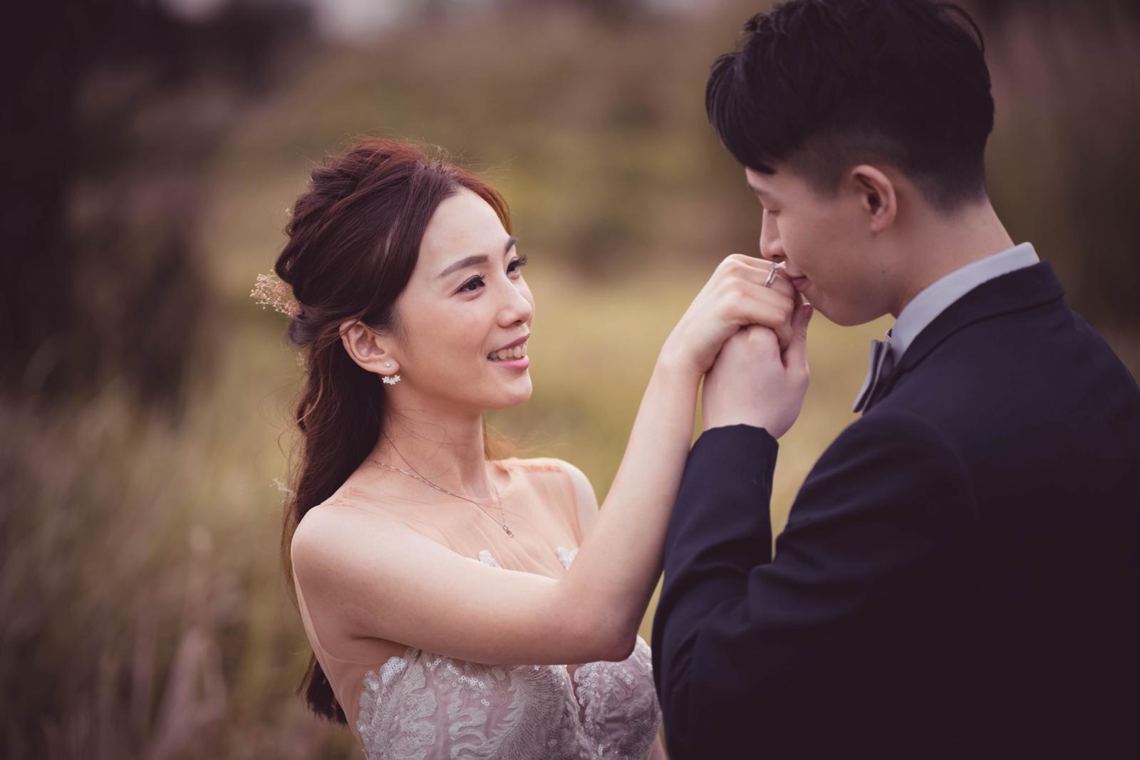 婚紗攝影，婚紗攝影套餐，Prewedding，婚紗攝影價錢，Prewedding推介，Prewedding套餐，Prewedding價錢，婚紗禮服租借，婚紗租借套餐，婚紗租借價錢，婚紗攝影推介，婚紗攝影化妝，結婚照，結婚相，婚禮新娘化妝，媽媽衫，新娘晚裝，婚紗店推薦，婚紗店推介，戶外婚紗攝影，室內婚紗攝影