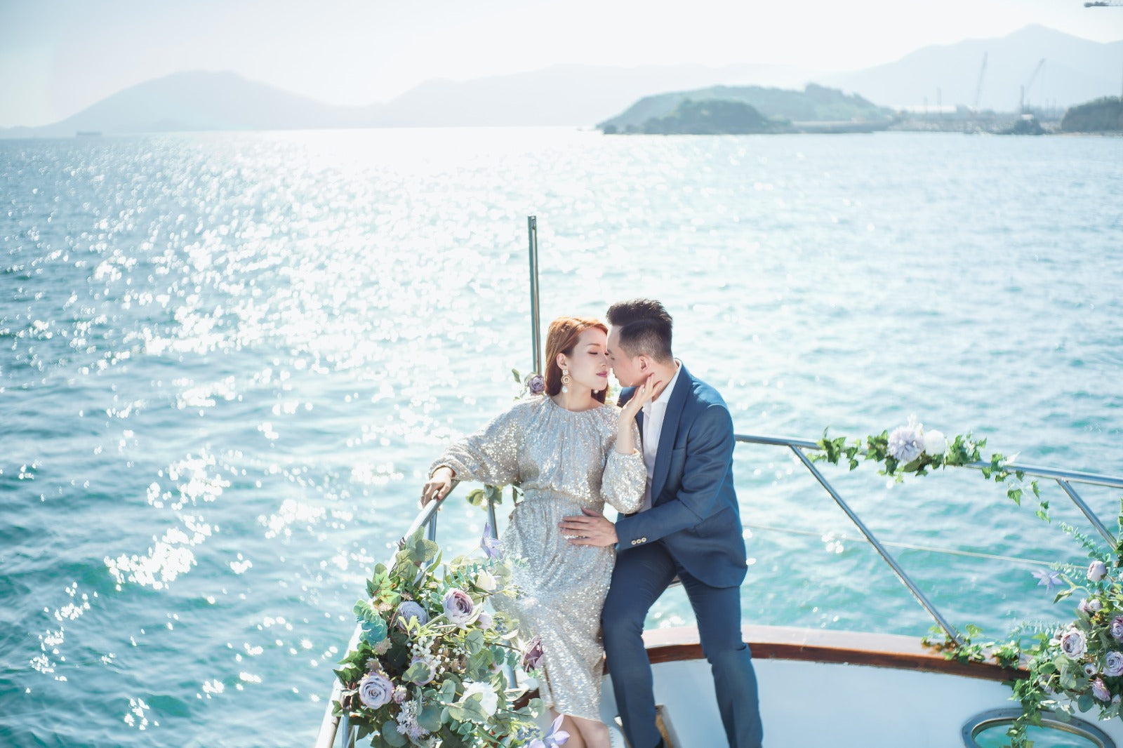 2024 2025 香港遊艇海上Prewedding Package, 香港遊艇，香港遊艇海上Prewedding Package, 香港遊艇租借，香港寵物友善遊艇拍攝，香港寵物友善遊艇Prewedding Package，香港遊艇Prewedding 推薦，海上Prewedding