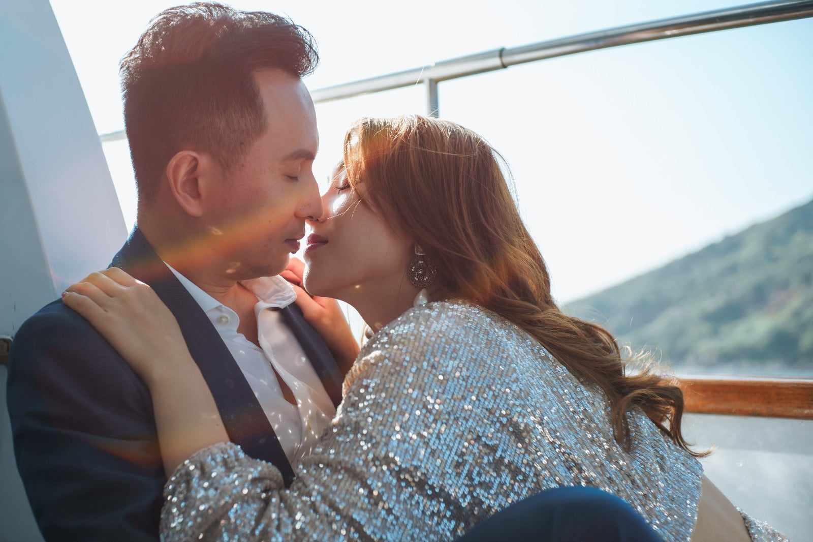 2024 2025 香港遊艇海上Prewedding Package, 香港遊艇，香港遊艇海上Prewedding Package, 香港遊艇租借，香港寵物友善遊艇拍攝，香港寵物友善遊艇Prewedding Package，香港遊艇Prewedding 推薦，海上Prewedding