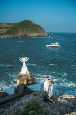 2024 2025 香港遊艇海上Prewedding Package, 香港遊艇，香港遊艇海上Prewedding Package, 香港遊艇租借，香港寵物友善遊艇拍攝，香港寵物友善遊艇Prewedding Package，香港遊艇Prewedding 推薦，海上Prewedding
