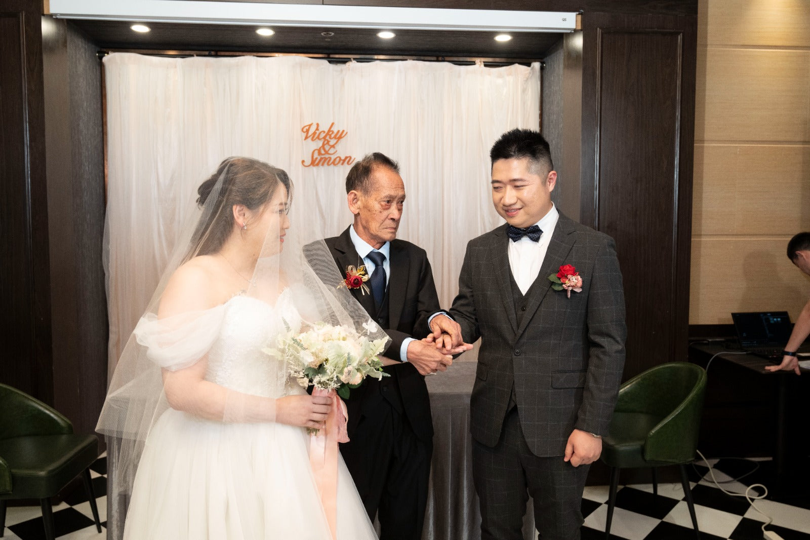 珀麗酒店婚宴自助餐，婚宴午宴推介，婚宴晚宴推介，一站式婚禮服務，一站式婚宴服務，酒店婚宴，婚宴場地推介，婚宴場地，擺酒場地，西式自助餐婚宴，婚宴一條龍，婚禮一條龍，新娘化妝，婚禮攝影錄影，Prewedding，出門套房，敬茶套房，新娘行政套房，註冊攝影套餐，婚宴證婚套餐，輕婚禮場地推介，輕婚宴，微婚宴