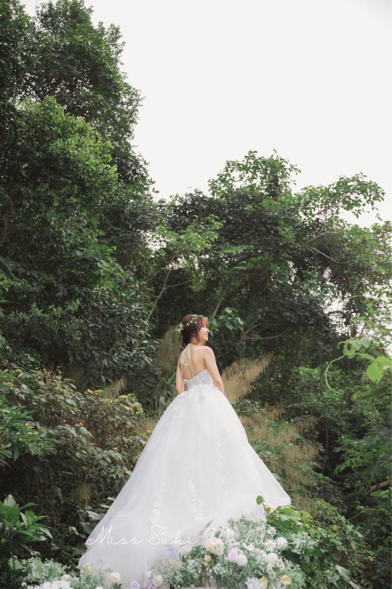 婚禮新娘婚紗，香港婚紗店，婚紗租借，香港婚紗租借，香港婚紗店推薦，新娘婚紗租借，新娘婚紗租借價錢，輕婚紗推薦，輕婚紗價錢，拖尾婚紗，魚尾婚紗，婚紗店推薦，觀塘婚紗店，婚紗禮服租借價錢，媽媽衫，奶奶衫，婚禮服裝，婚紗店推介，新娘晚裝價錢，A line晚裝，晚裝推薦，宴會晚裝推介，新娘婚紗，婚紗攝影，平腳婚紗，婚紗頭紗，婚紗店香港，婚紗租借推薦，婚紗租借推介，婚紗租借費用，婚紗租借推薦香港，組婚紗幾錢，組婚紗香港