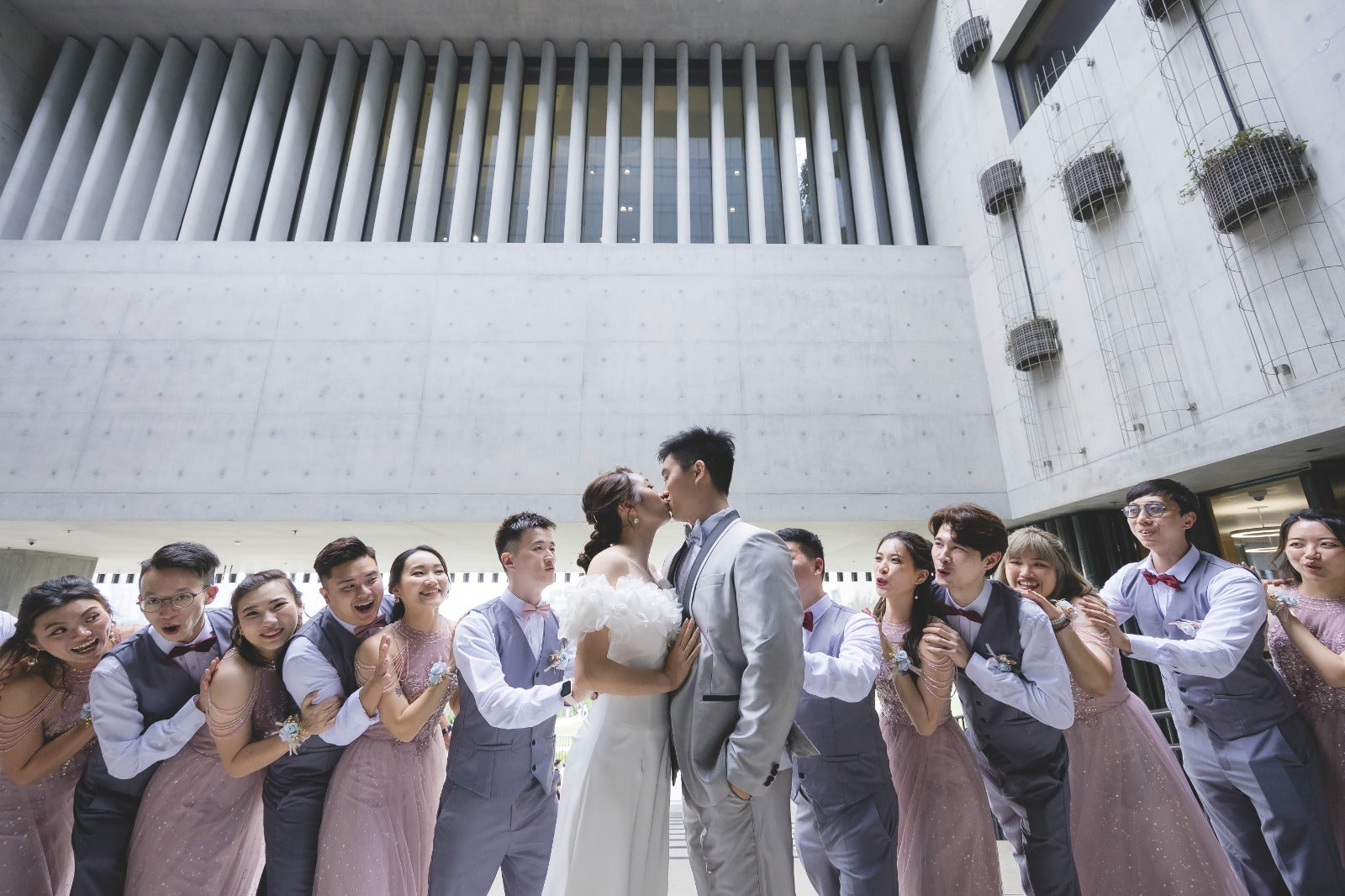 婚禮攝影錄影，Big day攝影錄影，婚禮攝影推介，婚禮攝影套餐，婚禮攝影錄影套餐，婚禮攝影錄影價錢，婚攝推介，婚攝價錢，婚禮攝影師，1P1V套餐，2P1V套餐，2P2V套餐，1P1V價錢，2P1V價錢，2P2V價錢，婚禮攝影錄影推薦，婚禮攝影錄影推介，1P1V推介，早拍晚播，成長片段，婚禮外影，Big day外影，姐妹團攝影，兄弟團攝影