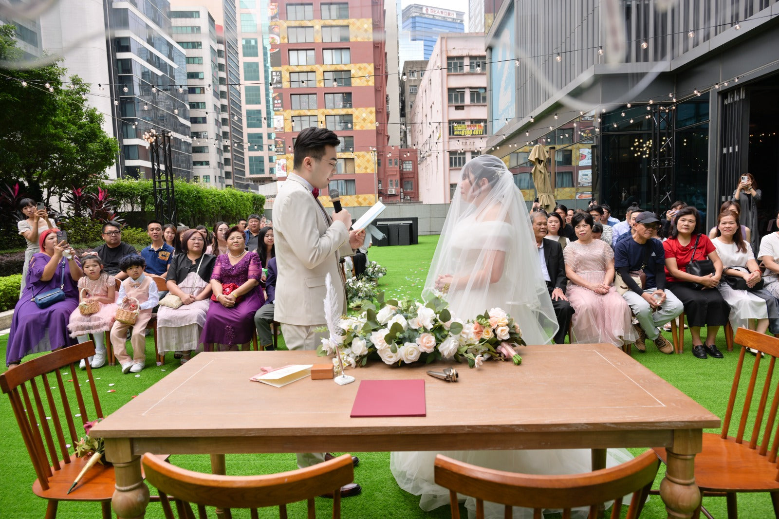 婚禮攝影錄影，Big day攝影錄影，婚禮攝影推介，婚禮攝影套餐，婚禮攝影錄影套餐，婚禮攝影錄影價錢，婚攝推介，婚攝價錢，婚禮攝影師，1P1V套餐，2P1V套餐，2P2V套餐，1P1V價錢，2P1V價錢，2P2V價錢，婚禮攝影錄影推薦，婚禮攝影錄影推介，1P1V推介，早拍晚播，成長片段，婚禮外影，Big day外影，姐妹團攝影，兄弟團攝影