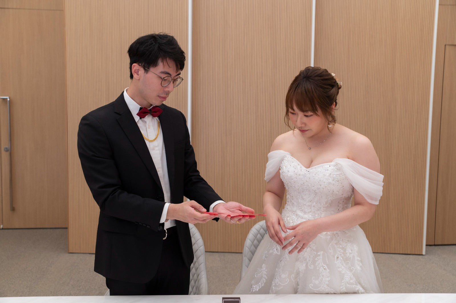 婚禮攝影錄影，Big day攝影錄影，婚禮攝影推介，婚禮攝影套餐，婚禮攝影錄影套餐，婚禮攝影錄影價錢，婚攝推介，婚攝價錢，婚禮攝影師，1P1V套餐，2P1V套餐，2P2V套餐，1P1V價錢，2P1V價錢，2P2V價錢，婚禮攝影錄影推薦，婚禮攝影錄影推介，1P1V推介，早拍晚播，成長片段，婚禮外影，Big day外影，姐妹團攝影，兄弟團攝影