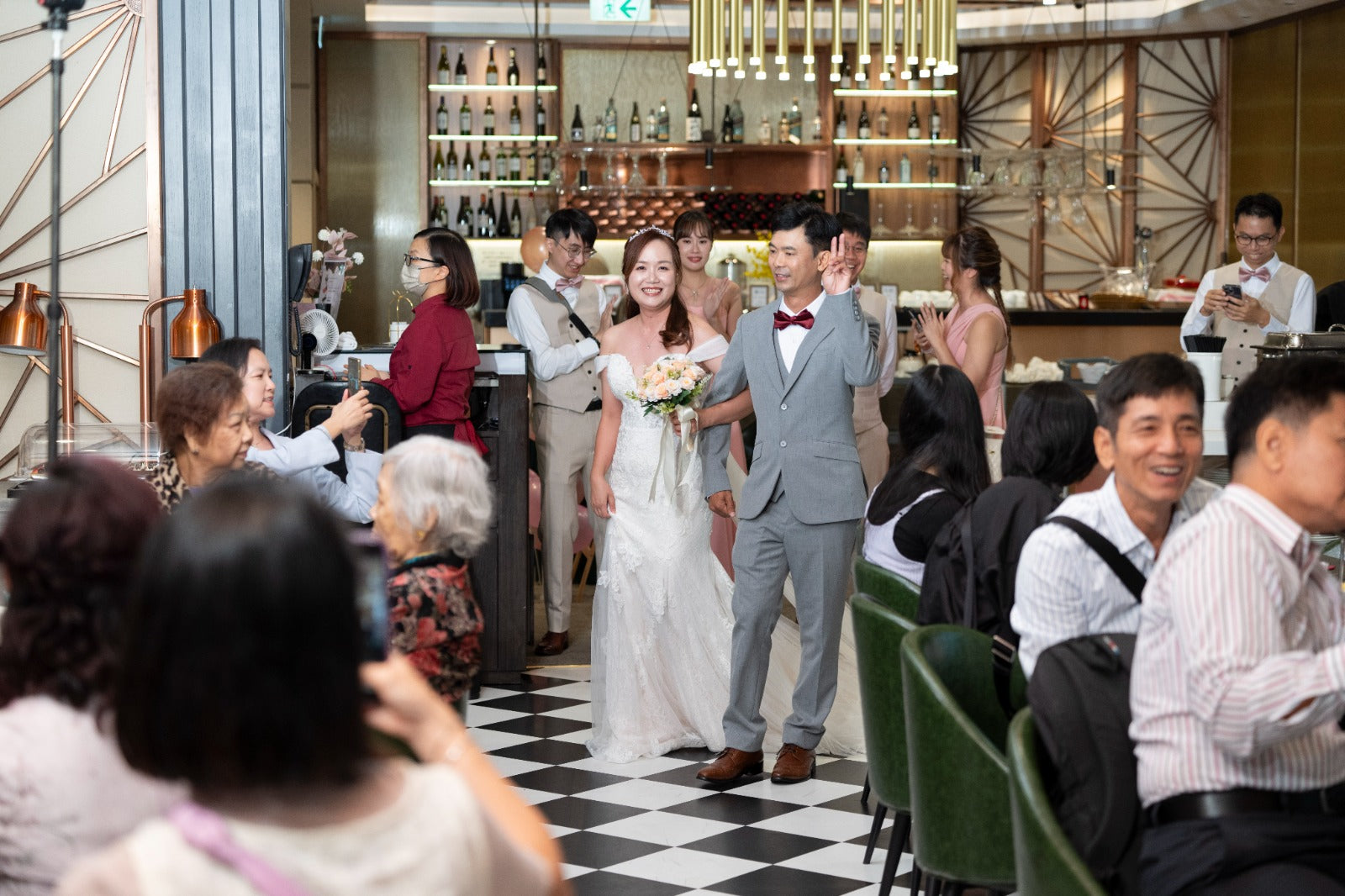 婚禮攝影錄影，Big day攝影錄影，婚禮攝影推介，婚禮攝影套餐，婚禮攝影錄影套餐，婚禮攝影錄影價錢，婚攝推介，婚攝價錢，婚禮攝影師，1P1V套餐，2P1V套餐，2P2V套餐，1P1V價錢，2P1V價錢，2P2V價錢，婚禮攝影錄影推薦，婚禮攝影錄影推介，1P1V推介，早拍晚播，成長片段，婚禮外影，Big day外影，姐妹團攝影，兄弟團攝影