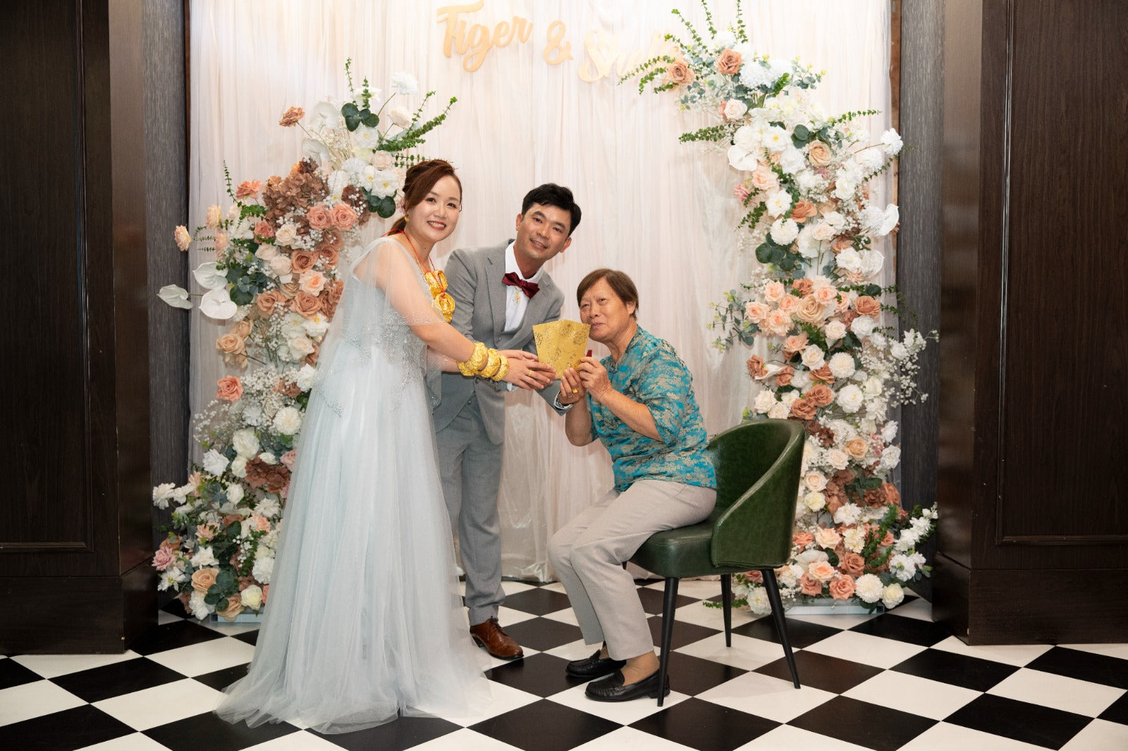 婚禮攝影錄影，Big day攝影錄影，婚禮攝影推介，婚禮攝影套餐，婚禮攝影錄影套餐，婚禮攝影錄影價錢，婚攝推介，婚攝價錢，婚禮攝影師，1P1V套餐，2P1V套餐，2P2V套餐，1P1V價錢，2P1V價錢，2P2V價錢，婚禮攝影錄影推薦，婚禮攝影錄影推介，1P1V推介，早拍晚播，成長片段，婚禮外影，Big day外影，姐妹團攝影，兄弟團攝影