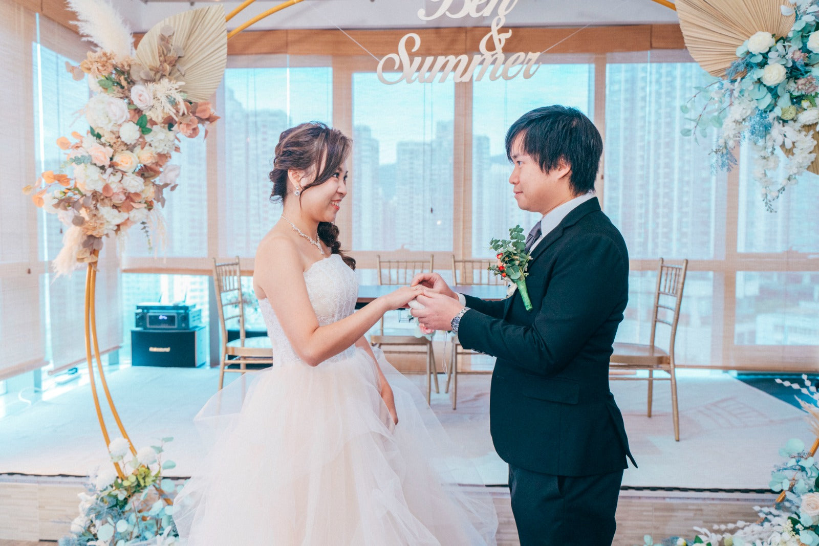 婚禮攝影錄影，Big day攝影錄影，婚禮攝影推介，婚禮攝影套餐，婚禮攝影錄影套餐，婚禮攝影錄影價錢，婚攝推介，婚攝價錢，婚禮攝影師，1P1V套餐，2P1V套餐，2P2V套餐，1P1V價錢，2P1V價錢，2P2V價錢，婚禮攝影錄影推薦，婚禮攝影錄影推介，1P1V推介，早拍晚播，成長片段，婚禮外影，Big day外影，姐妹團攝影，兄弟團攝影