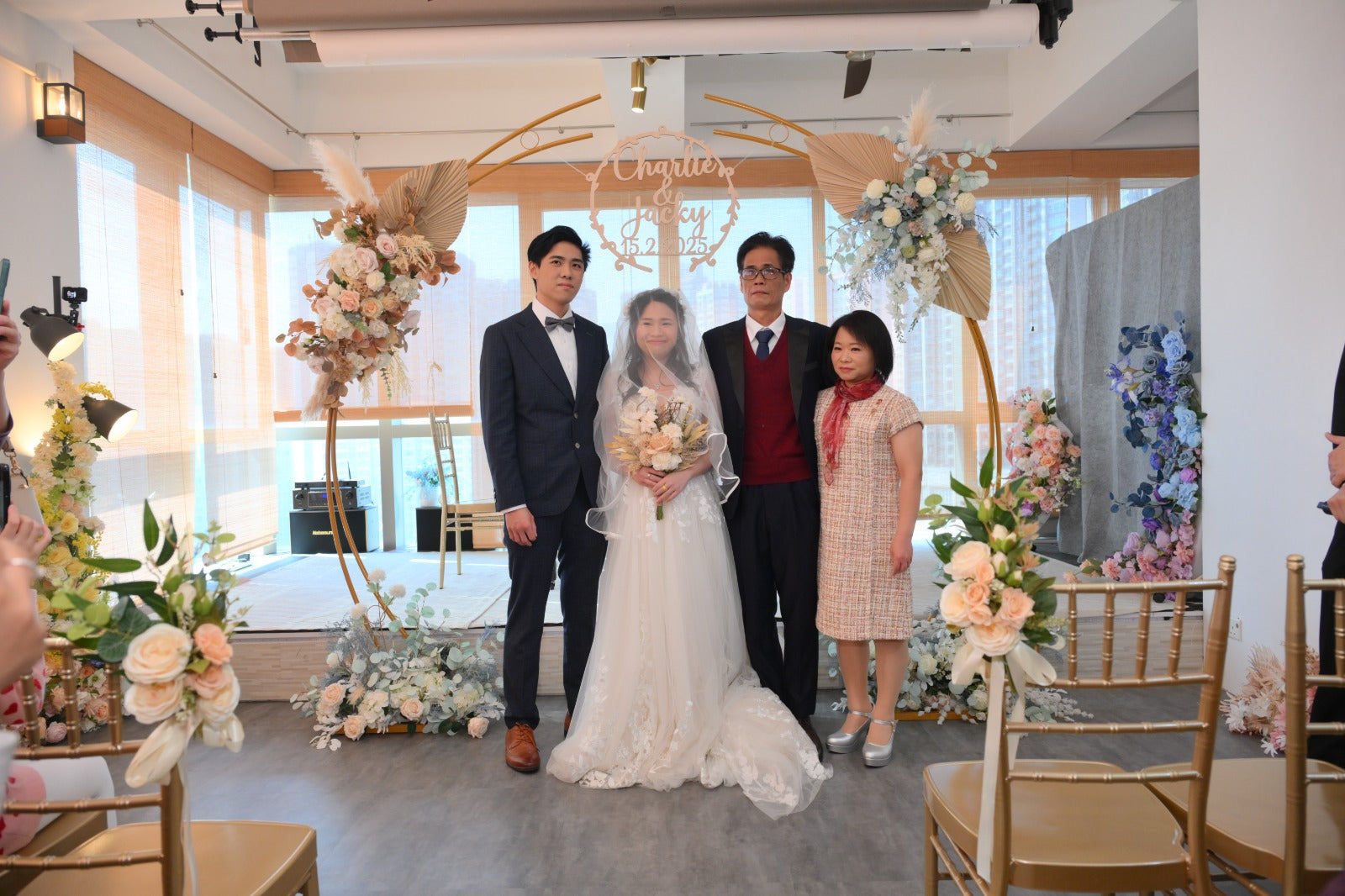 證婚場地，輕婚禮場地，輕婚禮證婚場地，註冊證婚場地，輕婚禮場地價錢，輕婚禮場地推薦，證婚場地價錢，證婚場地推介，證婚律師，證婚場地套餐，證婚場地一條龍套餐，九龍區證婚場地香港證婚場地, 香港證婚場地2024, 證婚場地, 證婚場地介紹, 香港結婚場地, 證婚場地2024, 香港一站式婚禮2024, 輕婚禮, 小型證婚, 香港證婚加Cocktail party, 香港婚宴場地推薦2024，香港證婚場地推薦2024，香港證婚，香港證婚2024，香港草地證婚場地，香港草地證婚，香港草地證婚推薦，香港草地證婚2024，香港遊艇證婚，香港遊艇證婚2024，香港遊艇證婚推薦，香港遊艇推薦2024，香港室內小型證婚，香港室內證婚，香港室內證婚場地2024