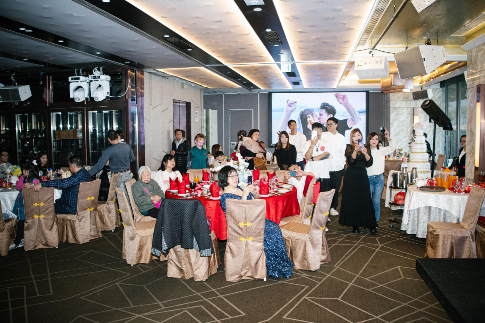婚禮攝影錄影，Big day攝影錄影，婚禮攝影推介，婚禮攝影套餐，婚禮攝影錄影套餐，婚禮攝影錄影價錢，婚攝推介，婚攝價錢，婚禮攝影師，1P1V套餐，2P1V套餐，2P2V套餐，1P1V價錢，2P1V價錢，2P2V價錢，婚禮攝影錄影推薦，婚禮攝影錄影推介，1P1V推介，早拍晚播，成長片段，婚禮外影，Big day外影，姐妹團攝影，兄弟團攝影