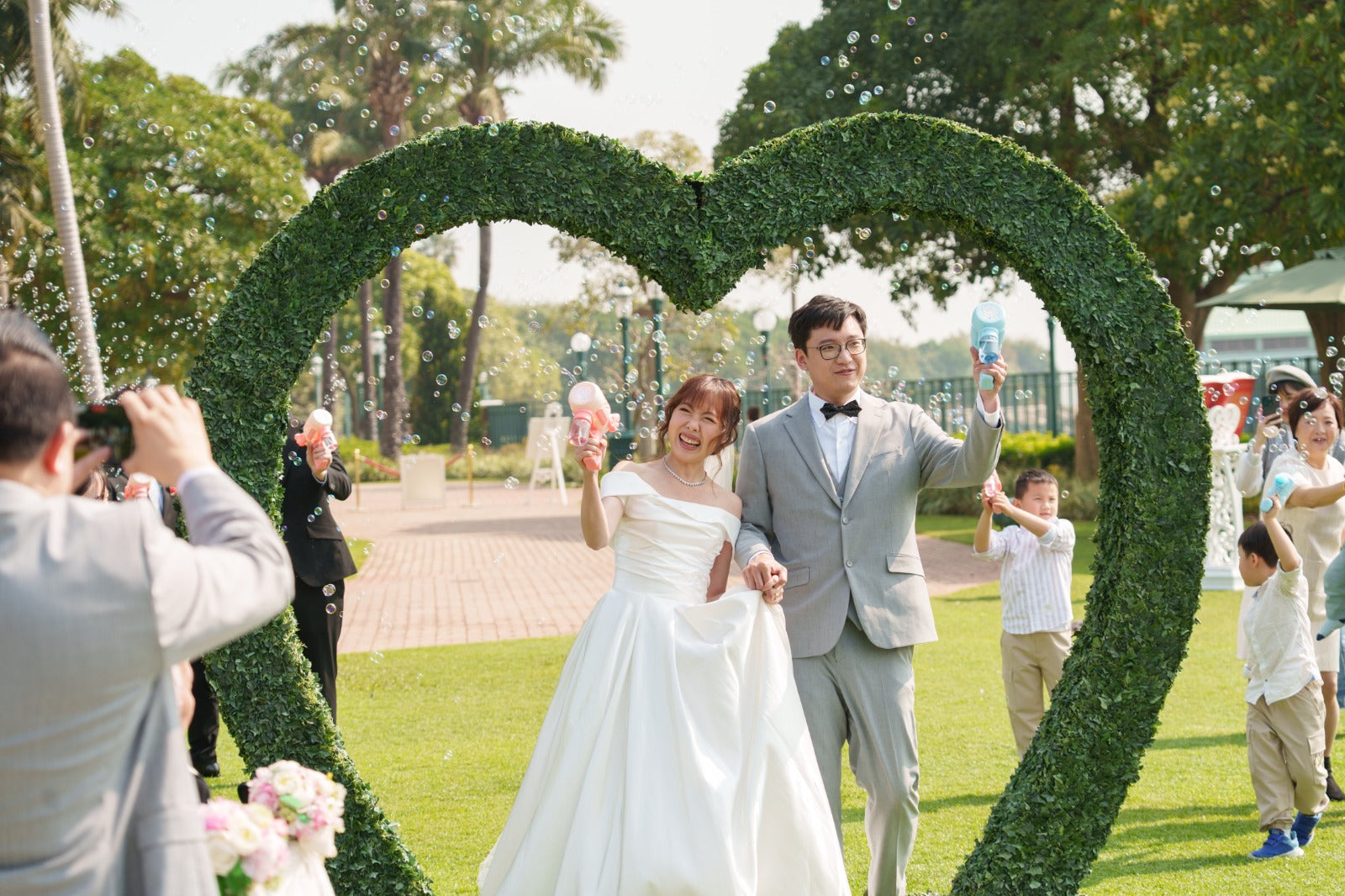 婚禮攝影錄影，Big day攝影錄影，婚禮攝影推介，婚禮攝影套餐，婚禮攝影錄影套餐，婚禮攝影錄影價錢，婚攝推介，婚攝價錢，婚禮攝影師，1P1V套餐，2P1V套餐，2P2V套餐，1P1V價錢，2P1V價錢，2P2V價錢，婚禮攝影錄影推薦，婚禮攝影錄影推介，1P1V推介，早拍晚播，成長片段，婚禮外影，Big day外影，姐妹團攝影，兄弟團攝影
