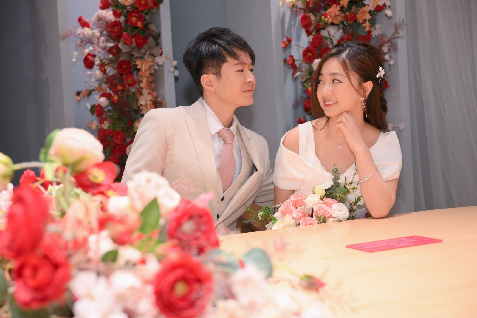 婚禮攝影錄影，Big day攝影錄影，婚禮攝影推介，婚禮攝影套餐，婚禮攝影錄影套餐，婚禮攝影錄影價錢，婚攝推介，婚攝價錢，婚禮攝影師，1P1V套餐，2P1V套餐，2P2V套餐，1P1V價錢，2P1V價錢，2P2V價錢，婚禮攝影錄影推薦，婚禮攝影錄影推介，1P1V推介，早拍晚播，成長片段，婚禮外影，Big day外影，姐妹團攝影，兄弟團攝影