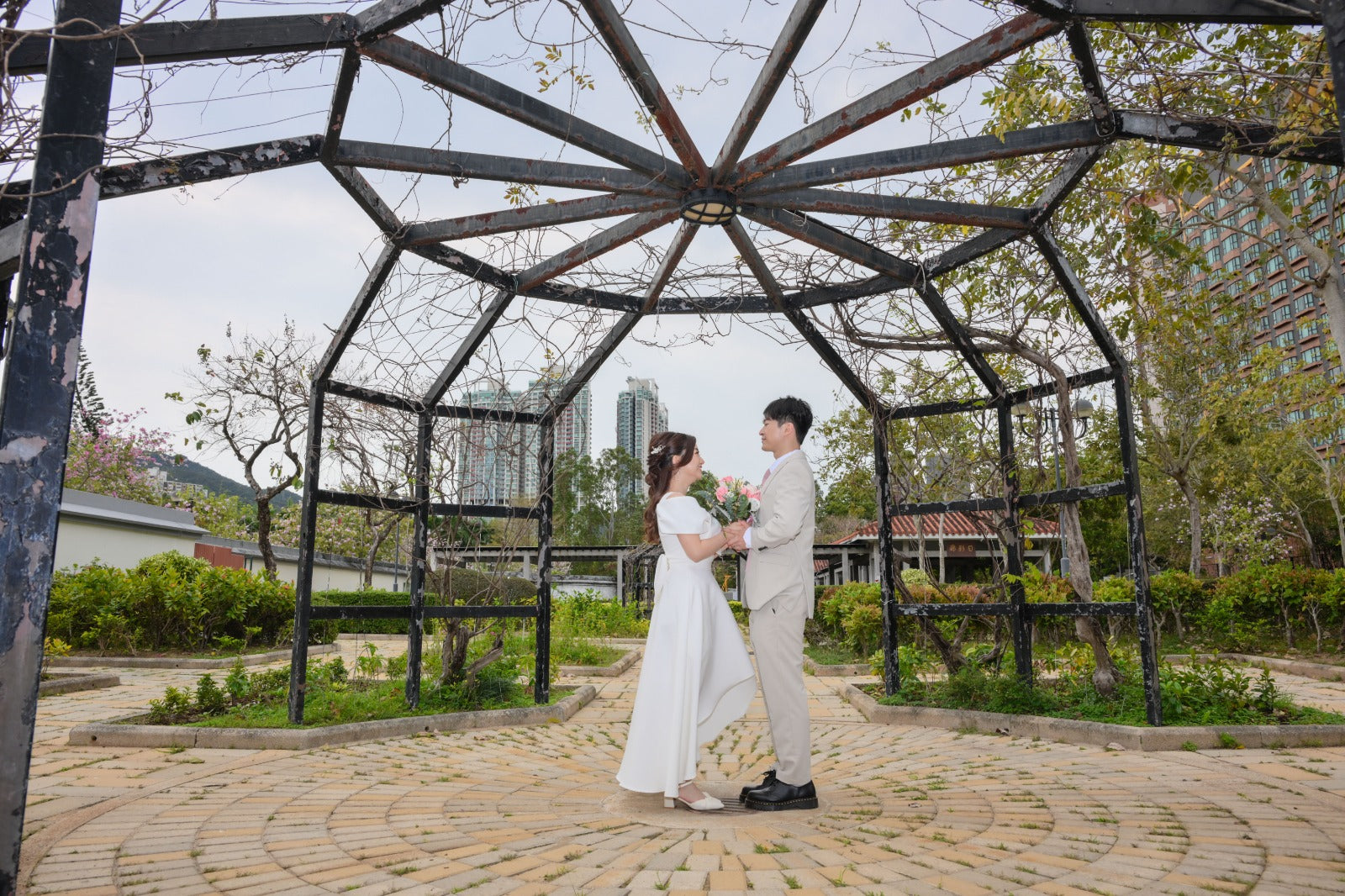 婚禮攝影錄影，Big day攝影錄影，婚禮攝影推介，婚禮攝影套餐，婚禮攝影錄影套餐，婚禮攝影錄影價錢，婚攝推介，婚攝價錢，婚禮攝影師，1P1V套餐，2P1V套餐，2P2V套餐，1P1V價錢，2P1V價錢，2P2V價錢，婚禮攝影錄影推薦，婚禮攝影錄影推介，1P1V推介，早拍晚播，成長片段，婚禮外影，Big day外影，姐妹團攝影，兄弟團攝影