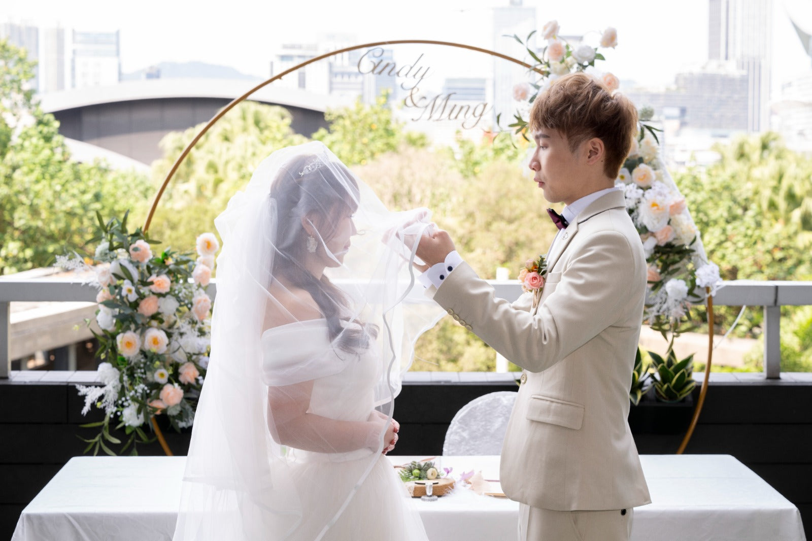 婚禮攝影錄影，Big day攝影錄影，婚禮攝影推介，婚禮攝影套餐，婚禮攝影錄影套餐，婚禮攝影錄影價錢，婚攝推介，婚攝價錢，婚禮攝影師，1P1V套餐，2P1V套餐，2P2V套餐，1P1V價錢，2P1V價錢，2P2V價錢，婚禮攝影錄影推薦，婚禮攝影錄影推介，1P1V推介，早拍晚播，成長片段，婚禮外影，Big day外影，姐妹團攝影，兄弟團攝影