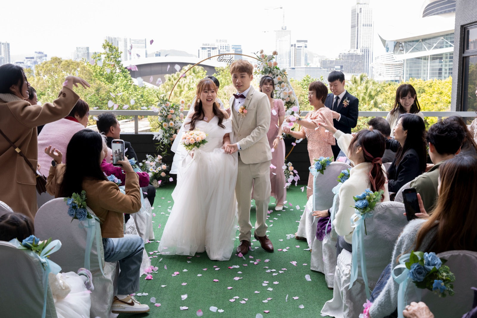 婚禮攝影錄影，Big day攝影錄影，婚禮攝影推介，婚禮攝影套餐，婚禮攝影錄影套餐，婚禮攝影錄影價錢，婚攝推介，婚攝價錢，婚禮攝影師，1P1V套餐，2P1V套餐，2P2V套餐，1P1V價錢，2P1V價錢，2P2V價錢，婚禮攝影錄影推薦，婚禮攝影錄影推介，1P1V推介，早拍晚播，成長片段，婚禮外影，Big day外影，姐妹團攝影，兄弟團攝影