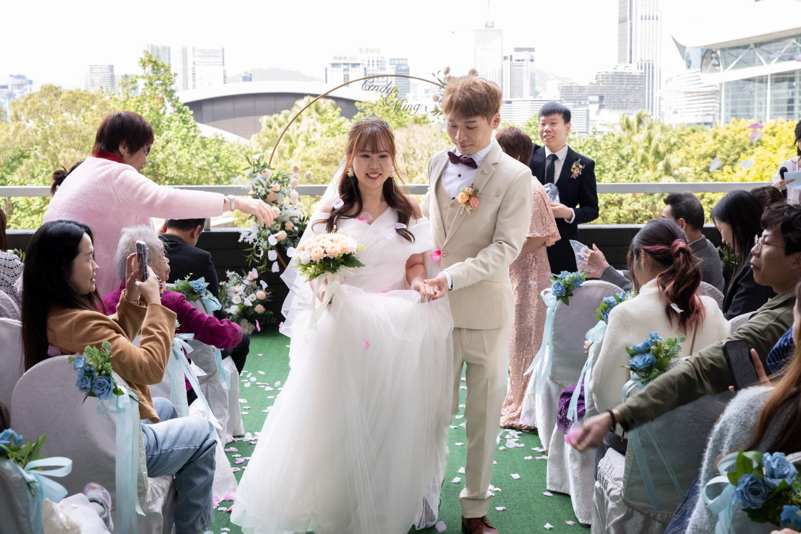 婚禮攝影錄影，Big day攝影錄影，婚禮攝影推介，婚禮攝影套餐，婚禮攝影錄影套餐，婚禮攝影錄影價錢，婚攝推介，婚攝價錢，婚禮攝影師，1P1V套餐，2P1V套餐，2P2V套餐，1P1V價錢，2P1V價錢，2P2V價錢，婚禮攝影錄影推薦，婚禮攝影錄影推介，1P1V推介，早拍晚播，成長片段，婚禮外影，Big day外影，姐妹團攝影，兄弟團攝影