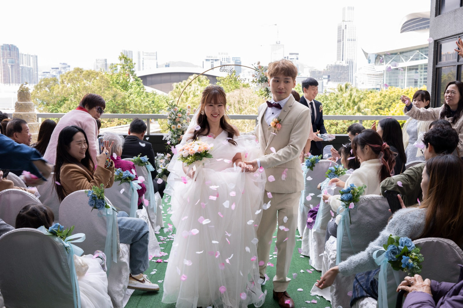 婚禮攝影錄影，Big day攝影錄影，婚禮攝影推介，婚禮攝影套餐，婚禮攝影錄影套餐，婚禮攝影錄影價錢，婚攝推介，婚攝價錢，婚禮攝影師，1P1V套餐，2P1V套餐，2P2V套餐，1P1V價錢，2P1V價錢，2P2V價錢，婚禮攝影錄影推薦，婚禮攝影錄影推介，1P1V推介，早拍晚播，成長片段，婚禮外影，Big day外影，姐妹團攝影，兄弟團攝影