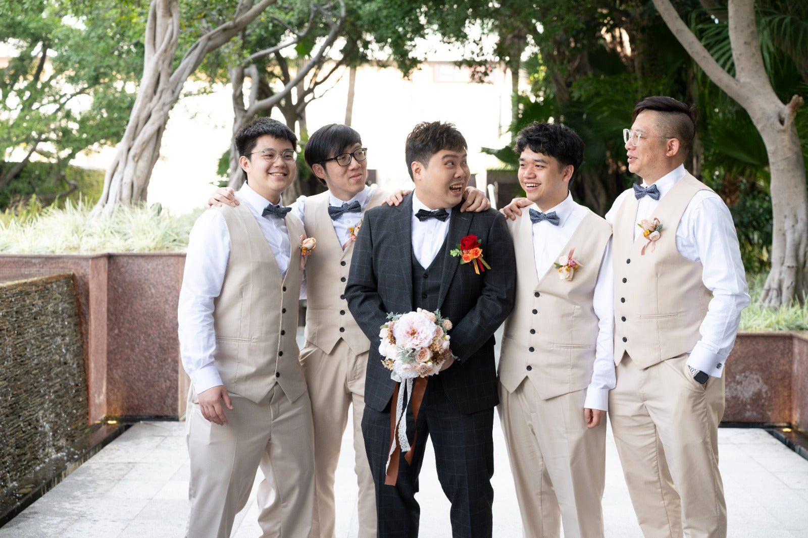 婚禮攝影錄影，Big day攝影錄影，婚禮攝影推介，婚禮攝影套餐，婚禮攝影錄影套餐，婚禮攝影錄影價錢，婚攝推介，婚攝價錢，婚禮攝影師，1P1V套餐，2P1V套餐，2P2V套餐，1P1V價錢，2P1V價錢，2P2V價錢，婚禮攝影錄影推薦，婚禮攝影錄影推介，1P1V推介，早拍晚播，成長片段，婚禮外影，Big day外影，姐妹團攝影，兄弟團攝影