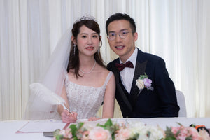婚禮新娘婚紗，香港婚紗店，婚紗租借，香港婚紗租借，香港婚紗店推薦，新娘婚紗租借，新娘婚紗租借價錢，輕婚紗推薦，輕婚紗價錢，拖尾婚紗，魚尾婚紗，婚紗店推薦，觀塘婚紗店，婚紗禮服租借價錢，媽媽衫，奶奶衫，婚禮服裝，婚紗店推介，新娘晚裝價錢，A line晚裝，晚裝推薦，宴會晚裝推介，新娘婚紗，婚紗攝影，平腳婚紗，婚紗頭紗，婚紗店香港，婚紗租借推薦，婚紗租借推介，婚紗租借費用，婚紗租借推薦香港，組婚紗幾錢，組婚紗香港