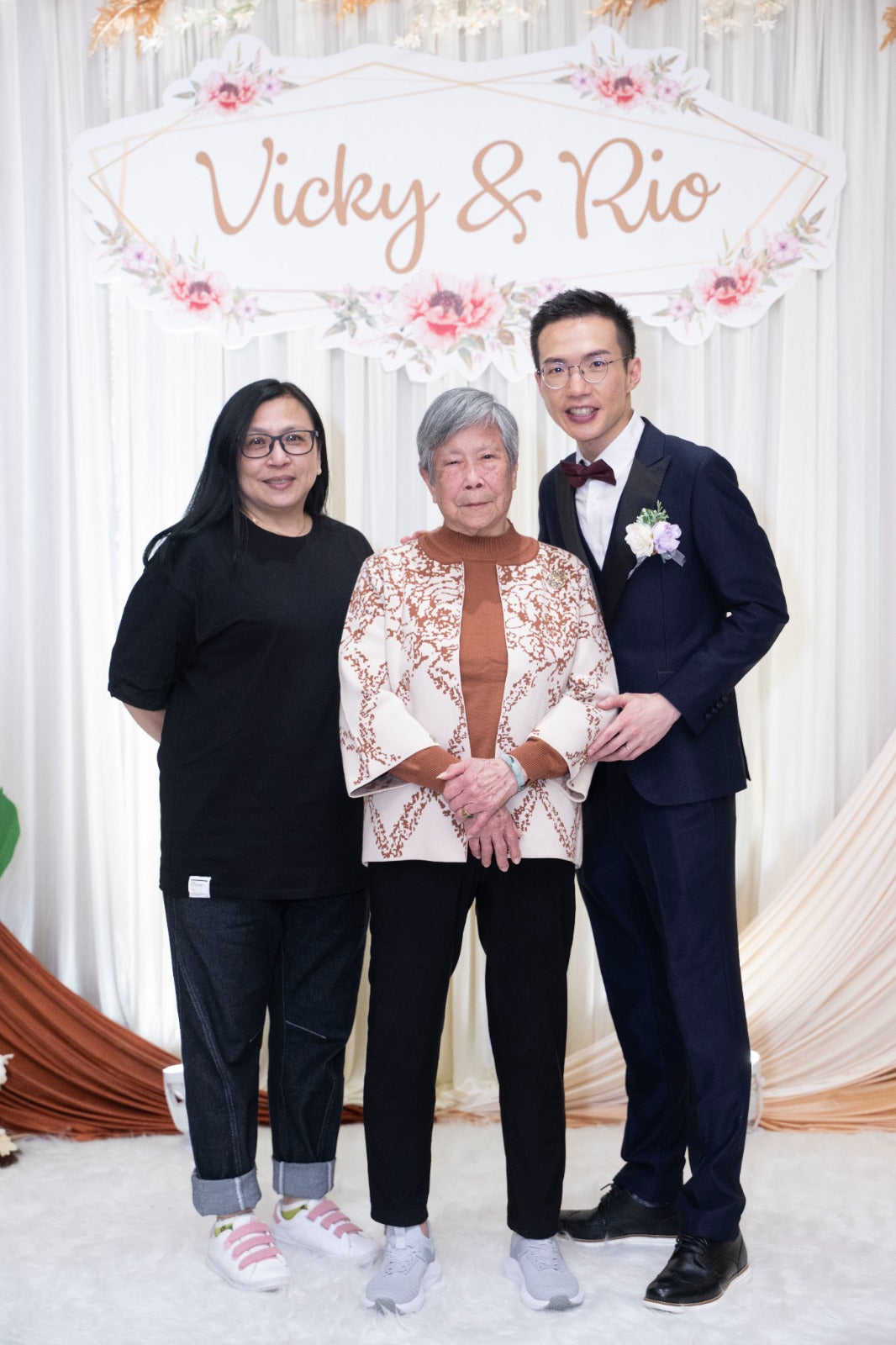 婚禮攝影錄影，Big day攝影錄影，婚禮攝影推介，婚禮攝影套餐，婚禮攝影錄影套餐，婚禮攝影錄影價錢，婚攝推介，婚攝價錢，婚禮攝影師，1P1V套餐，2P1V套餐，2P2V套餐，1P1V價錢，2P1V價錢，2P2V價錢，婚禮攝影錄影推薦，婚禮攝影錄影推介，1P1V推介，早拍晚播，成長片段，婚禮外影，Big day外影，姐妹團攝影，兄弟團攝影