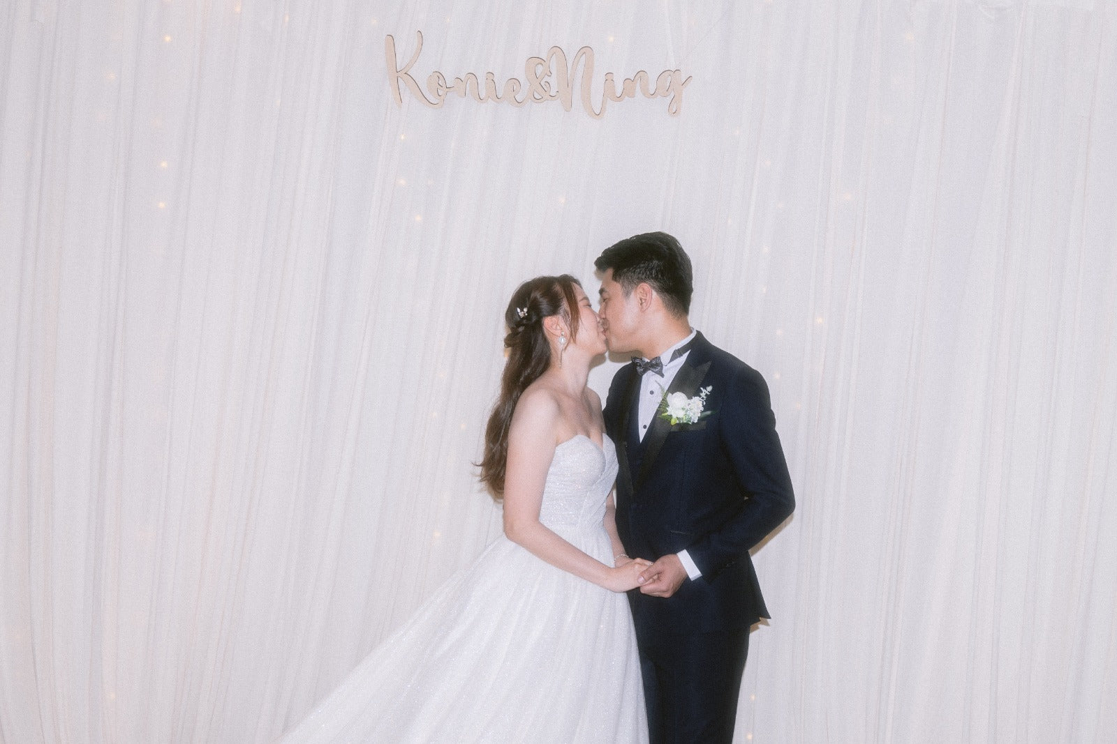 婚禮攝影錄影，Big day攝影錄影，婚禮攝影推介，婚禮攝影套餐，婚禮攝影錄影套餐，婚禮攝影錄影價錢，婚攝推介，婚攝價錢，婚禮攝影師，1P1V套餐，2P1V套餐，2P2V套餐，1P1V價錢，2P1V價錢，2P2V價錢，婚禮攝影錄影推薦，婚禮攝影錄影推介，1P1V推介，早拍晚播，成長片段，婚禮外影，Big day外影，姐妹團攝影，兄弟團攝影