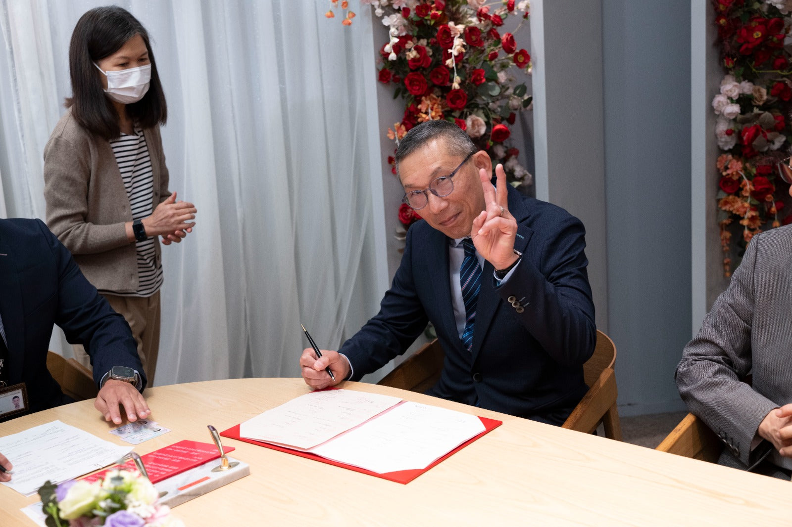 婚禮攝影錄影，Big day攝影錄影，婚禮攝影推介，婚禮攝影套餐，婚禮攝影錄影套餐，婚禮攝影錄影價錢，婚攝推介，婚攝價錢，婚禮攝影師，1P1V套餐，2P1V套餐，2P2V套餐，1P1V價錢，2P1V價錢，2P2V價錢，婚禮攝影錄影推薦，婚禮攝影錄影推介，1P1V推介，早拍晚播，成長片段，婚禮外影，Big day外影，姐妹團攝影，兄弟團攝影
