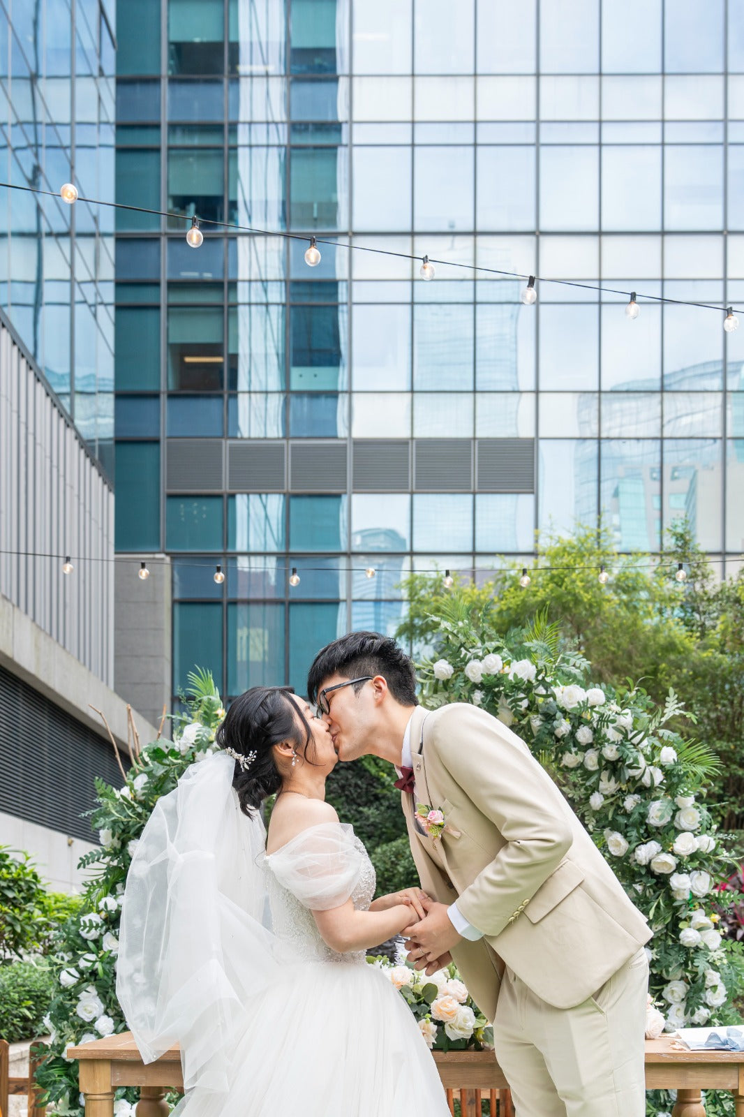 婚禮攝影錄影，Big day攝影錄影，婚禮攝影推介，婚禮攝影套餐，婚禮攝影錄影套餐，婚禮攝影錄影價錢，婚攝推介，婚攝價錢，婚禮攝影師，1P1V套餐，2P1V套餐，2P2V套餐，1P1V價錢，2P1V價錢，2P2V價錢，婚禮攝影錄影推薦，婚禮攝影錄影推介，1P1V推介，早拍晚播，成長片段，婚禮外影，Big day外影，姐妹團攝影，兄弟團攝影