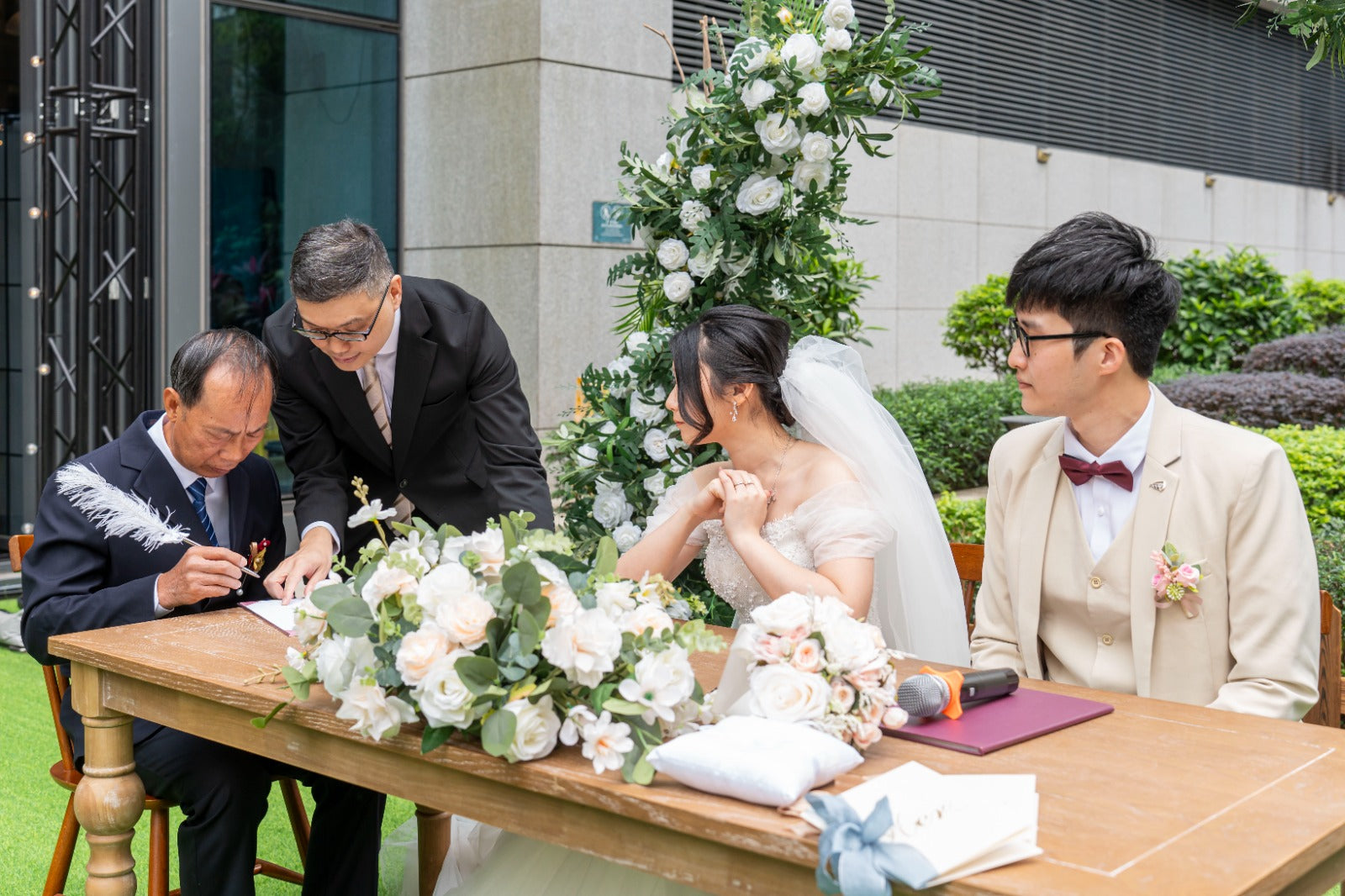 婚禮攝影錄影，Big day攝影錄影，婚禮攝影推介，婚禮攝影套餐，婚禮攝影錄影套餐，婚禮攝影錄影價錢，婚攝推介，婚攝價錢，婚禮攝影師，1P1V套餐，2P1V套餐，2P2V套餐，1P1V價錢，2P1V價錢，2P2V價錢，婚禮攝影錄影推薦，婚禮攝影錄影推介，1P1V推介，早拍晚播，成長片段，婚禮外影，Big day外影，姐妹團攝影，兄弟團攝影