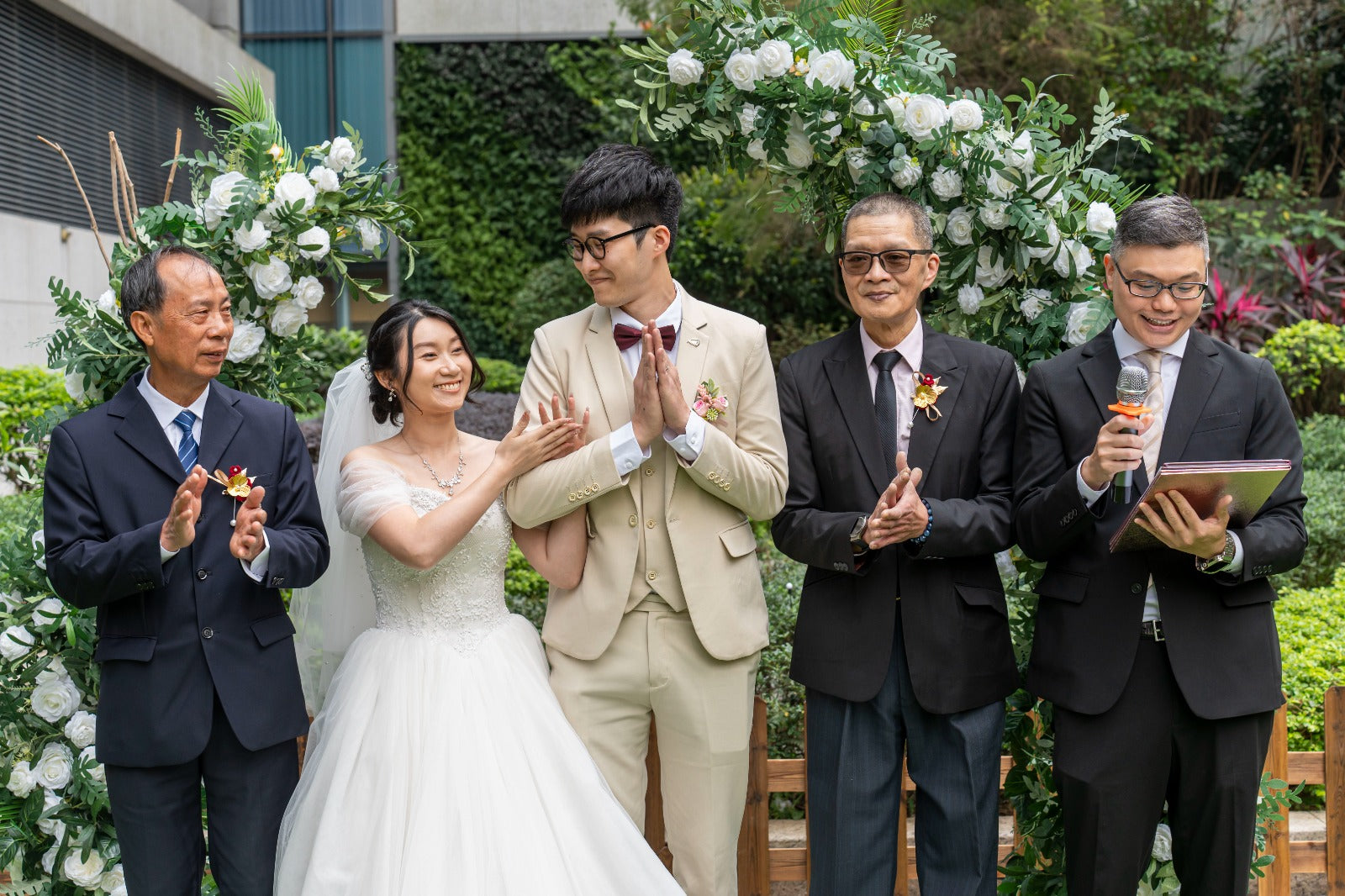 婚禮攝影錄影，Big day攝影錄影，婚禮攝影推介，婚禮攝影套餐，婚禮攝影錄影套餐，婚禮攝影錄影價錢，婚攝推介，婚攝價錢，婚禮攝影師，1P1V套餐，2P1V套餐，2P2V套餐，1P1V價錢，2P1V價錢，2P2V價錢，婚禮攝影錄影推薦，婚禮攝影錄影推介，1P1V推介，早拍晚播，成長片段，婚禮外影，Big day外影，姐妹團攝影，兄弟團攝影