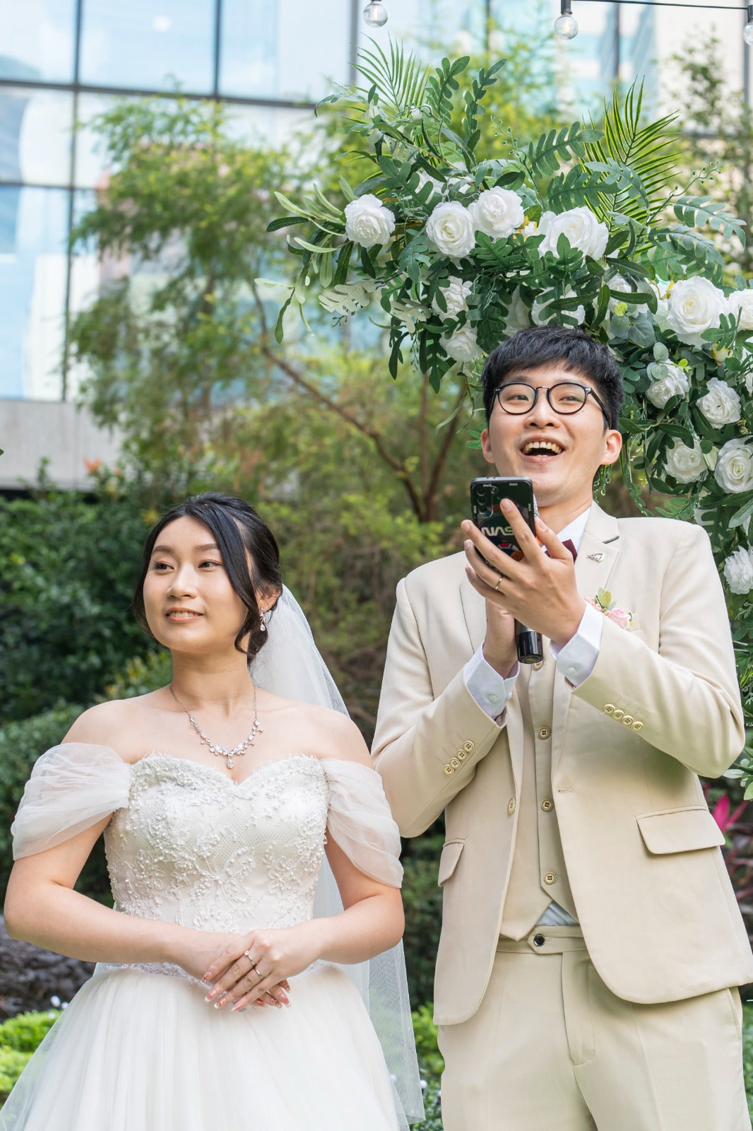 婚禮攝影錄影，Big day攝影錄影，婚禮攝影推介，婚禮攝影套餐，婚禮攝影錄影套餐，婚禮攝影錄影價錢，婚攝推介，婚攝價錢，婚禮攝影師，1P1V套餐，2P1V套餐，2P2V套餐，1P1V價錢，2P1V價錢，2P2V價錢，婚禮攝影錄影推薦，婚禮攝影錄影推介，1P1V推介，早拍晚播，成長片段，婚禮外影，Big day外影，姐妹團攝影，兄弟團攝影