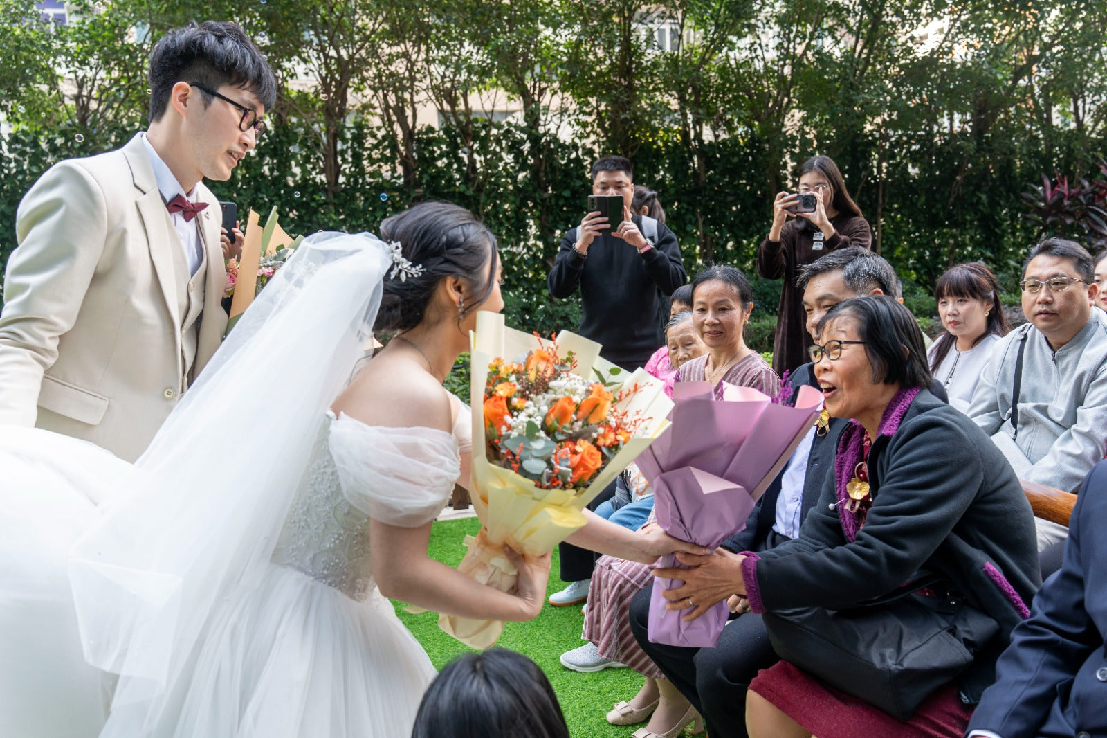 婚禮攝影錄影，Big day攝影錄影，婚禮攝影推介，婚禮攝影套餐，婚禮攝影錄影套餐，婚禮攝影錄影價錢，婚攝推介，婚攝價錢，婚禮攝影師，1P1V套餐，2P1V套餐，2P2V套餐，1P1V價錢，2P1V價錢，2P2V價錢，婚禮攝影錄影推薦，婚禮攝影錄影推介，1P1V推介，早拍晚播，成長片段，婚禮外影，Big day外影，姐妹團攝影，兄弟團攝影
