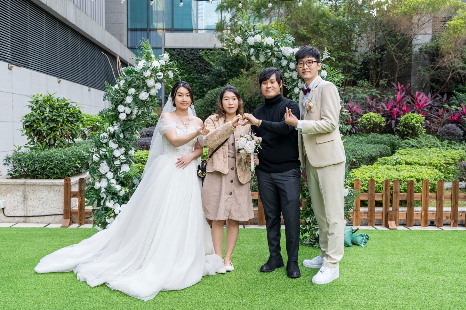 婚禮攝影錄影，Big day攝影錄影，婚禮攝影推介，婚禮攝影套餐，婚禮攝影錄影套餐，婚禮攝影錄影價錢，婚攝推介，婚攝價錢，婚禮攝影師，1P1V套餐，2P1V套餐，2P2V套餐，1P1V價錢，2P1V價錢，2P2V價錢，婚禮攝影錄影推薦，婚禮攝影錄影推介，1P1V推介，早拍晚播，成長片段，婚禮外影，Big day外影，姐妹團攝影，兄弟團攝影