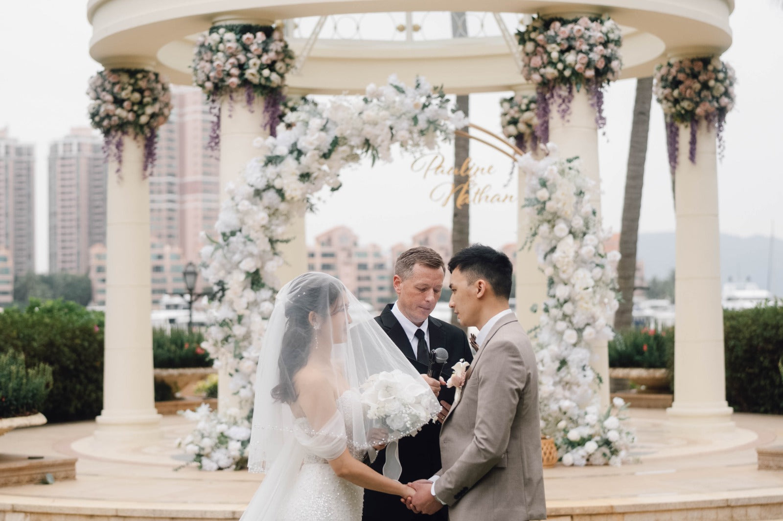 婚禮攝影錄影，Big day攝影錄影，婚禮攝影推介，婚禮攝影套餐，註冊攝影套餐，註冊攝影價錢，婚禮攝影錄影套餐，婚禮攝影錄影價錢，婚攝推介，婚攝價錢，婚禮攝影師，1P1V套餐，2P1V套餐，2P2V套餐，1P1V價錢，2P1V價錢，2P2V價錢，婚禮攝影錄影推薦，婚禮攝影錄影推介，1P1V推介，早拍晚播，成長片段，婚禮外影，Big day外影，姐妹團攝影，兄弟團攝影