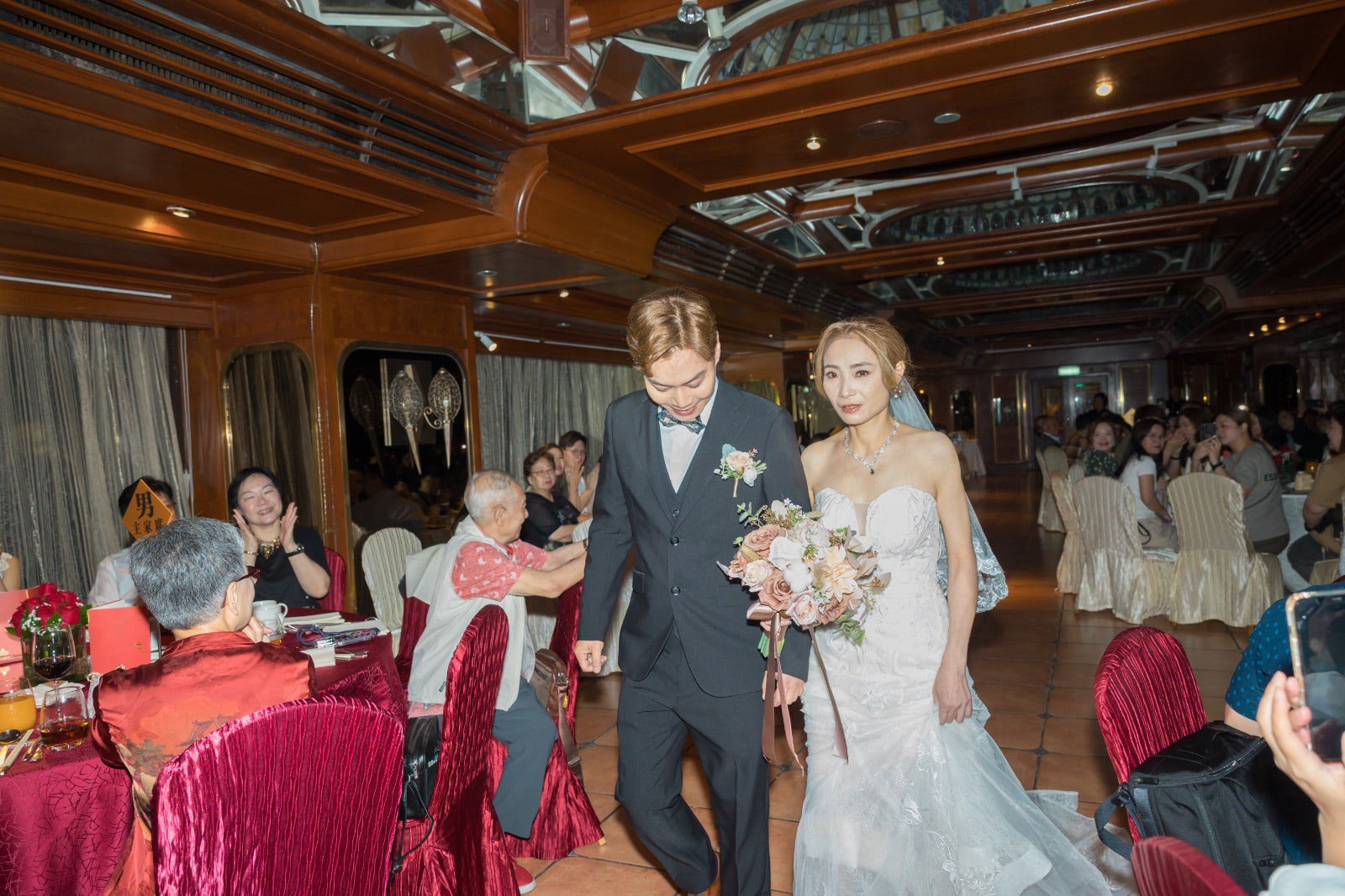 婚禮攝影錄影，Big day攝影錄影，婚禮攝影推介，婚禮攝影套餐，婚禮攝影錄影套餐，婚禮攝影錄影價錢，婚攝推介，婚攝價錢，婚禮攝影師，1P1V套餐，2P1V套餐，2P2V套餐，1P1V價錢，2P1V價錢，2P2V價錢，婚禮攝影錄影推薦，婚禮攝影錄影推介，1P1V推介，早拍晚播，成長片段，婚禮外影，Big day外影，姐妹團攝影，兄弟團攝影